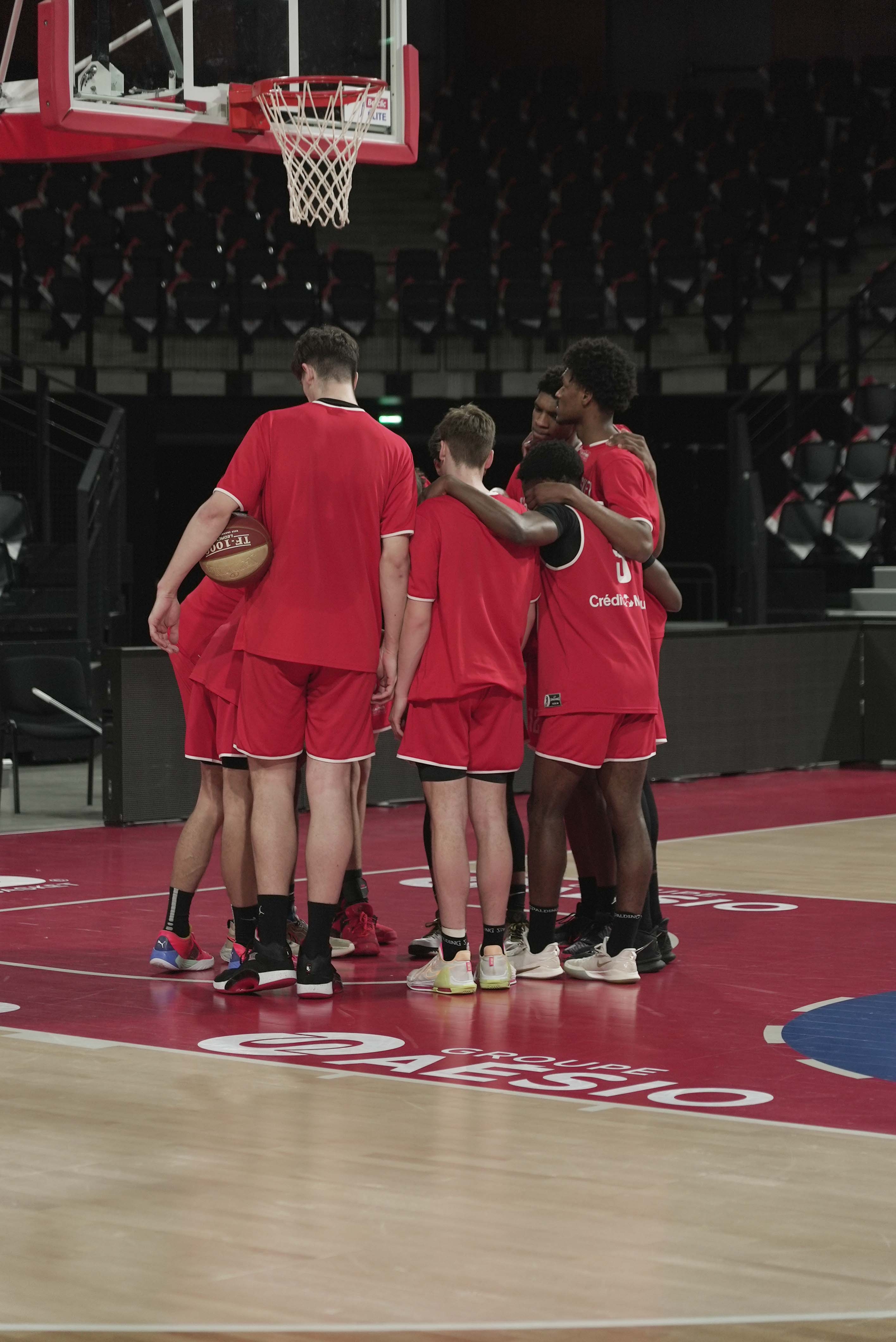 Cholet Basket vs JL Bourg (16/04/2022)