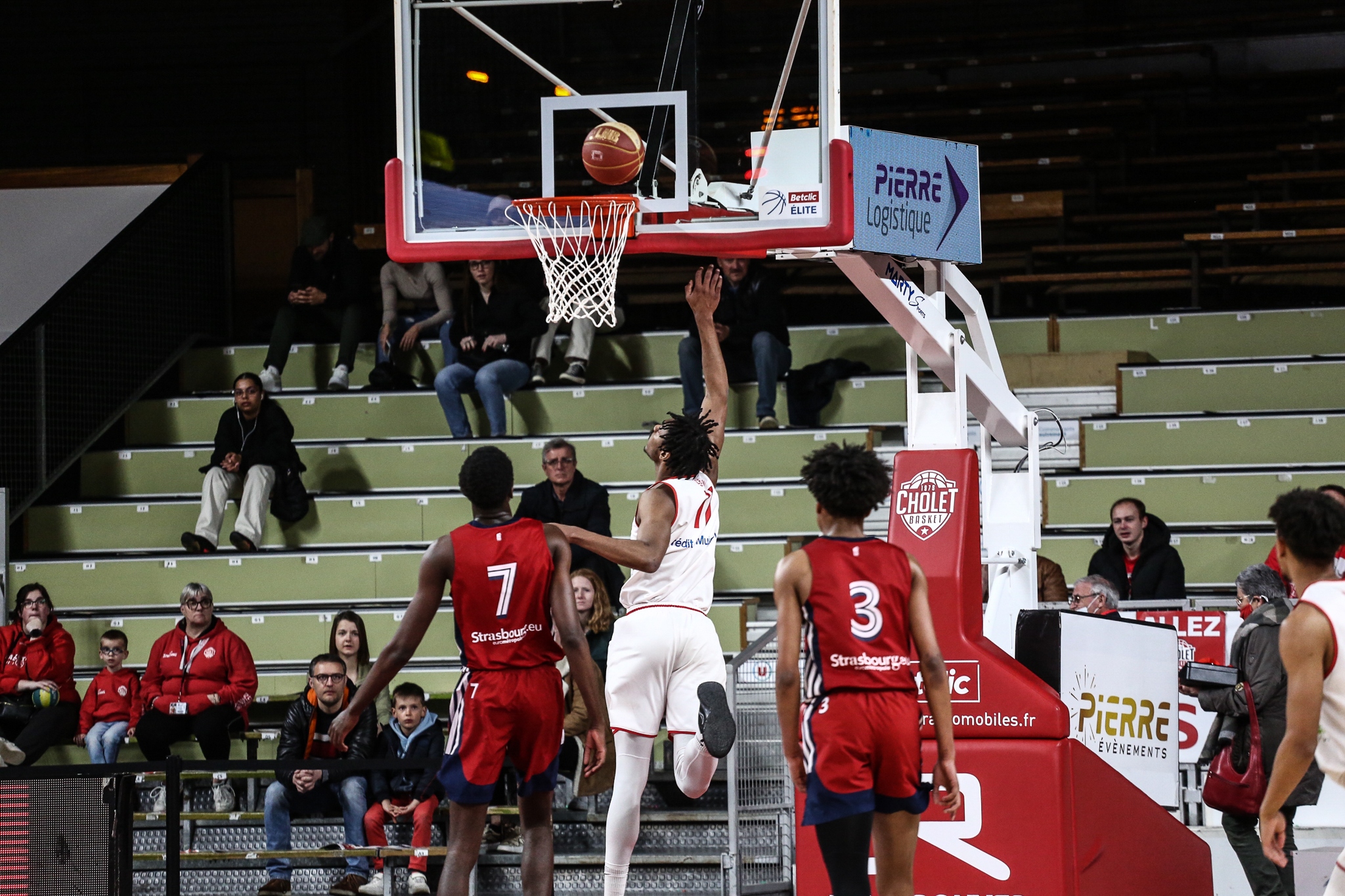 Rodney Rolle vs Strasbourg (02-04-2022)