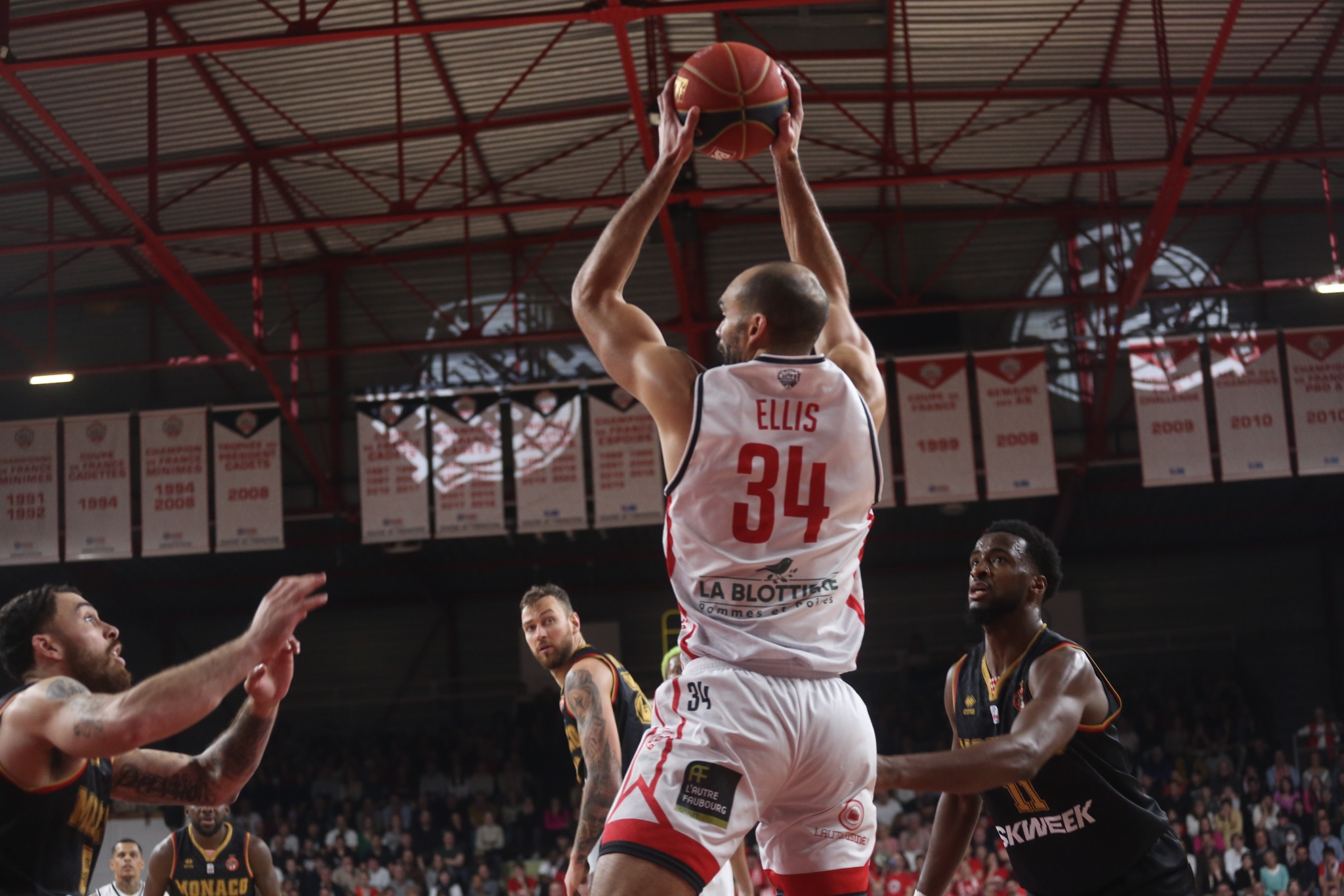 Perry Ellis vs Monaco (15/01/23)