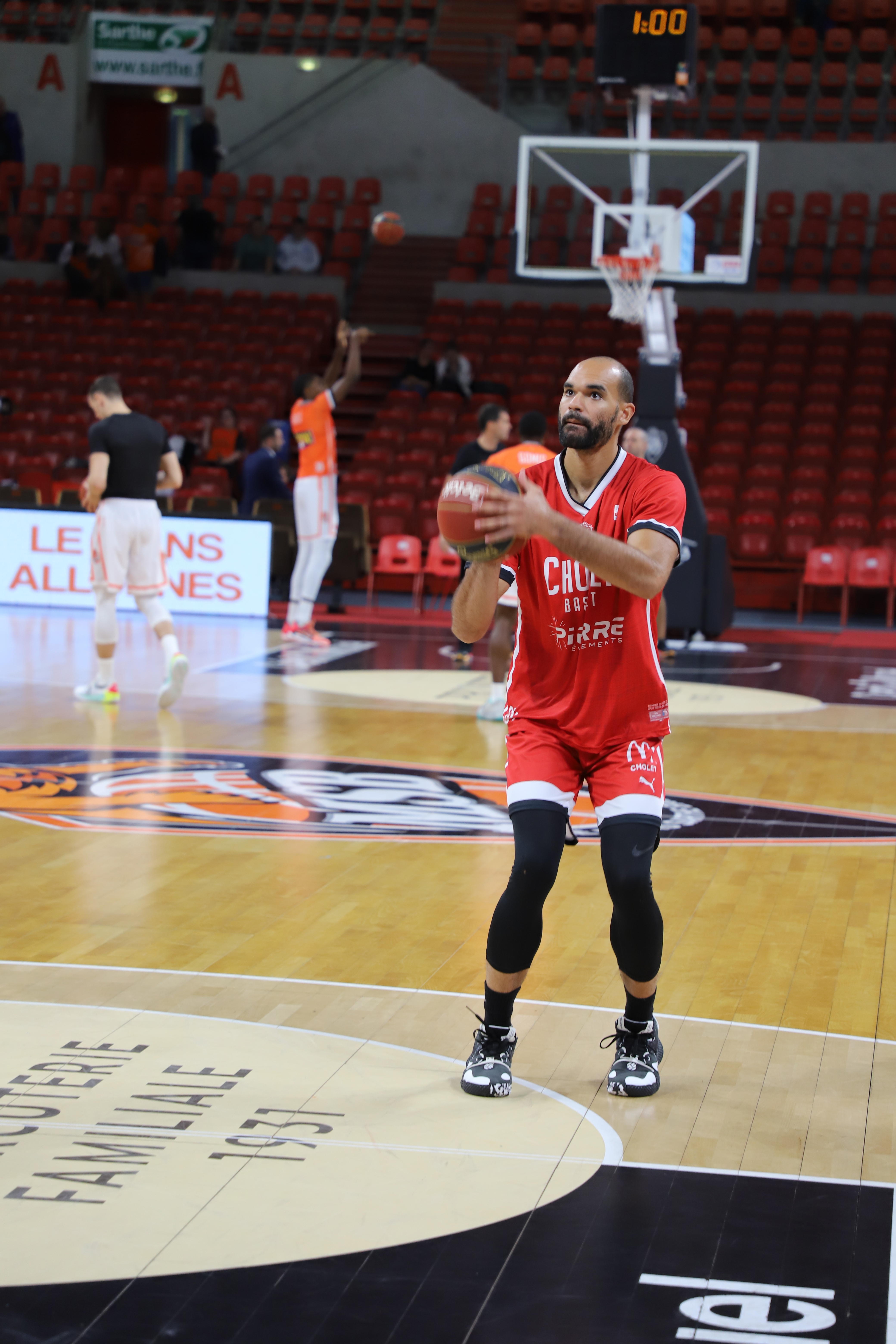 Perry Ellis vs Le Mans (04/10/22)