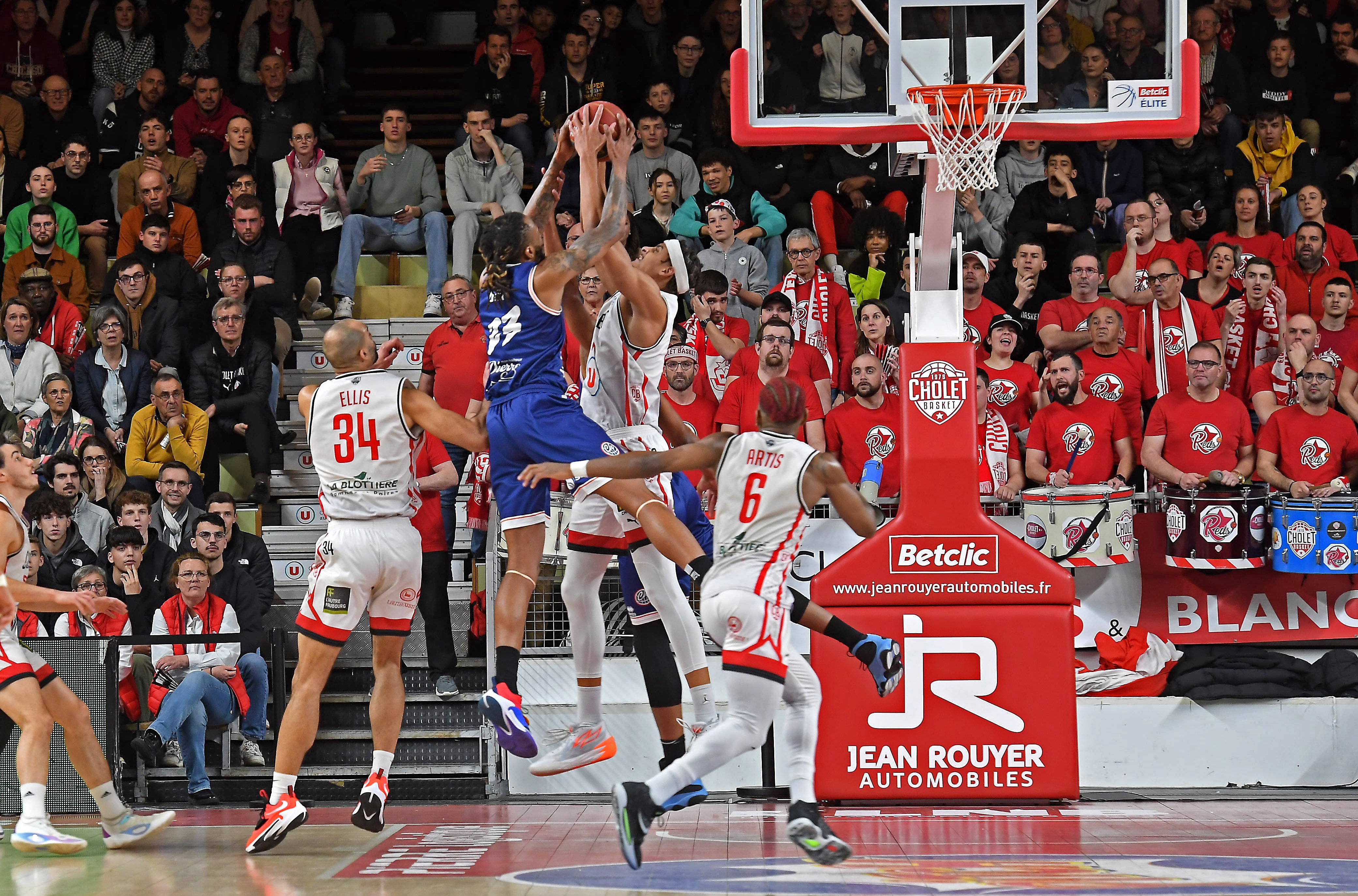 adversaire vs CB 13-04-23