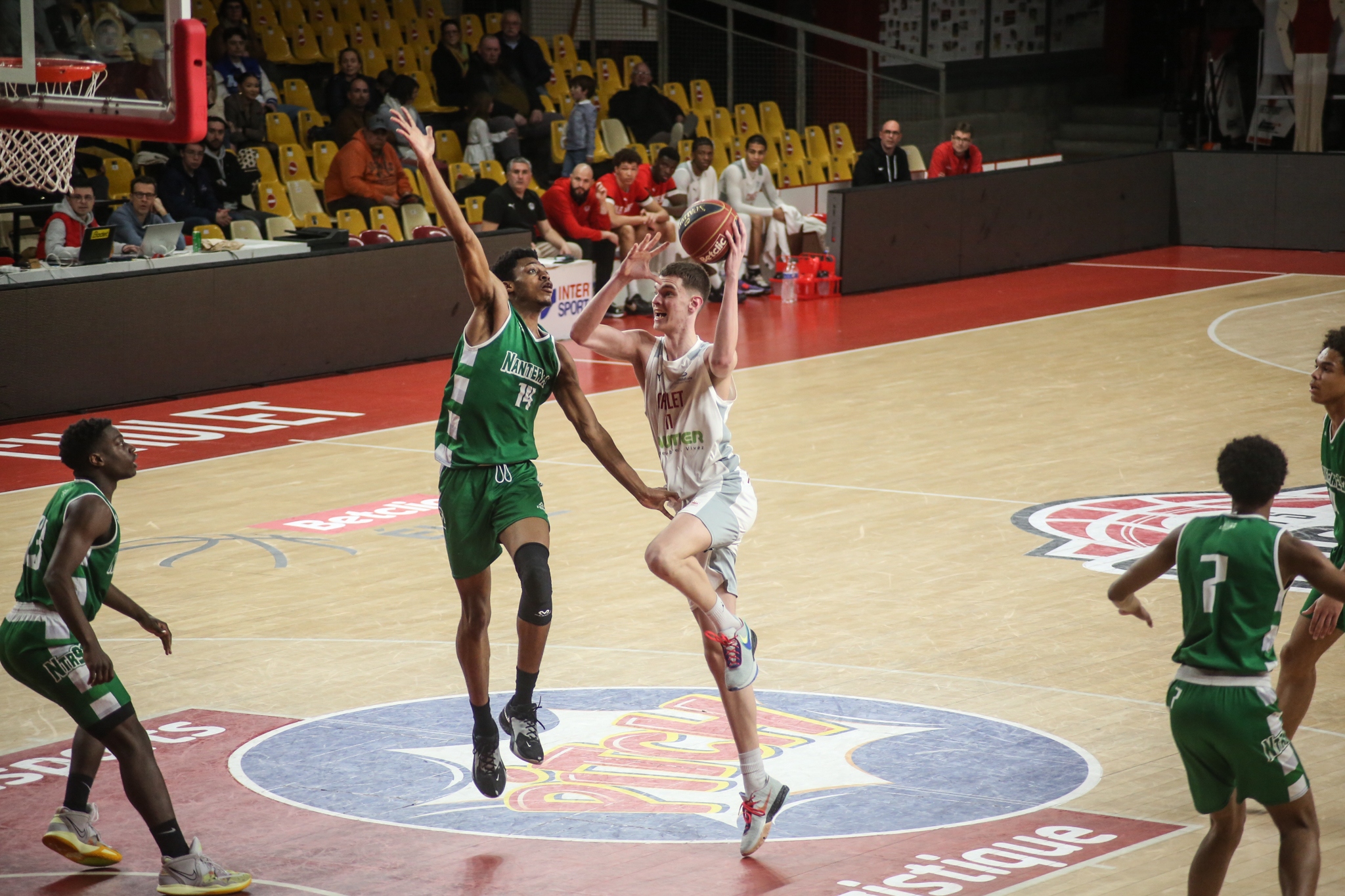 Amael L'Etang VS Nanterre (01-04-2023)