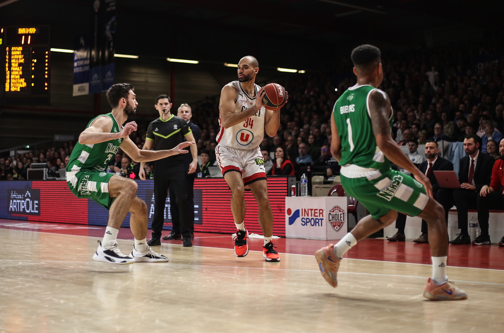 Perry Ellis VS Nanterre 01-04-2023 