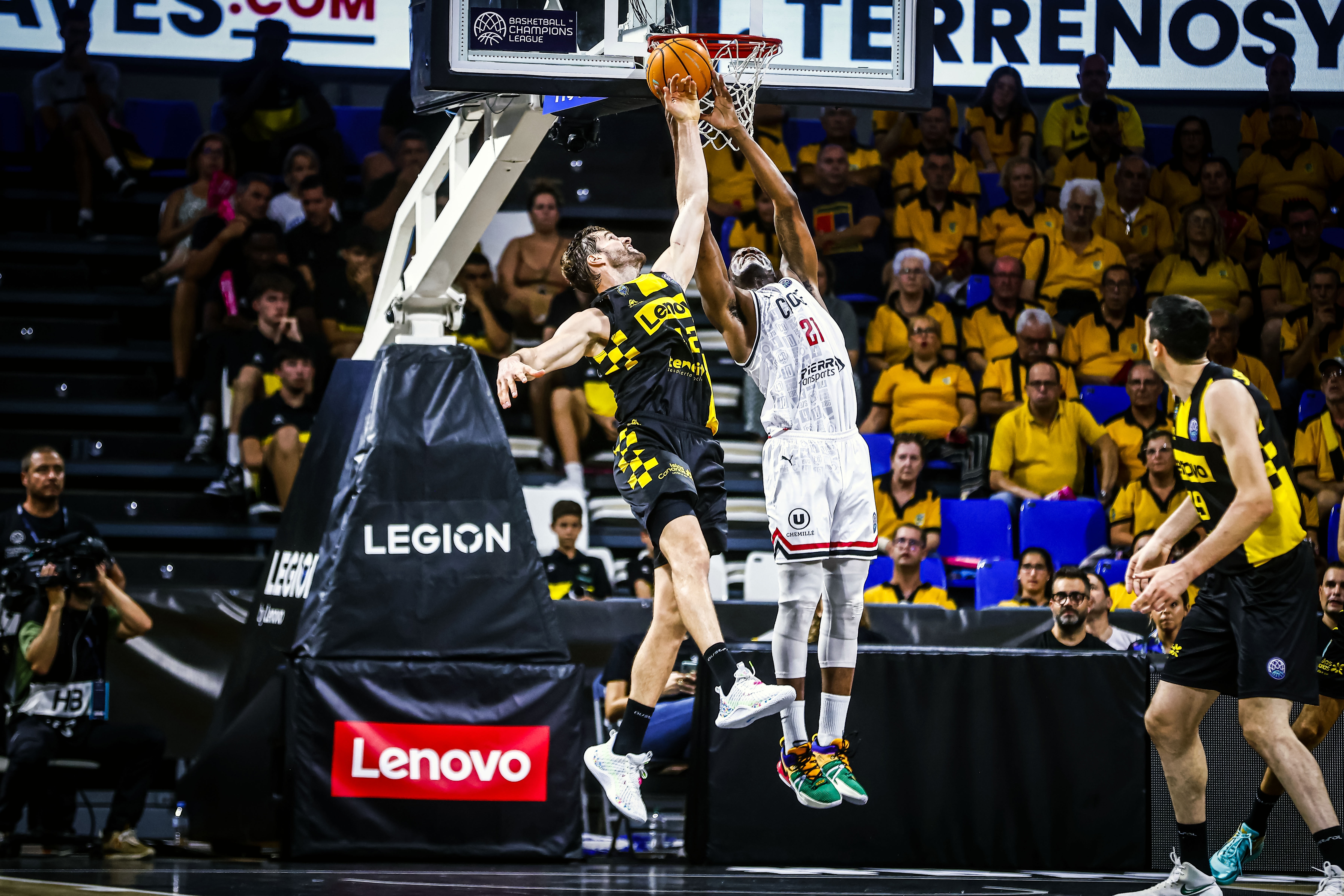 Jalen Jones ©FIBA