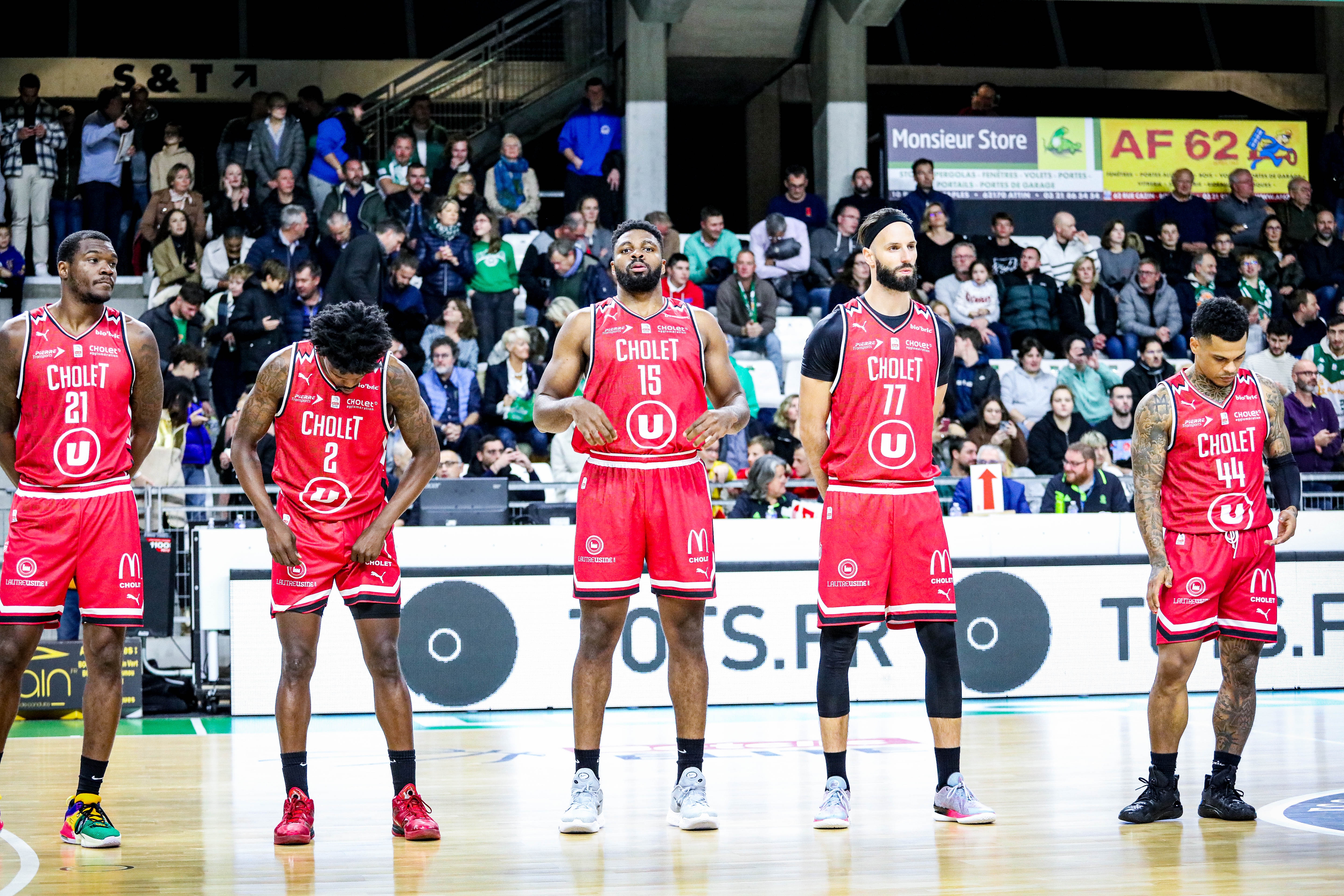 Jalen Jones, Gerry Blakes, Emmanuel Nzekwesi, Vojtech Hruban, T.J. Campbell ©Pauline Ledez