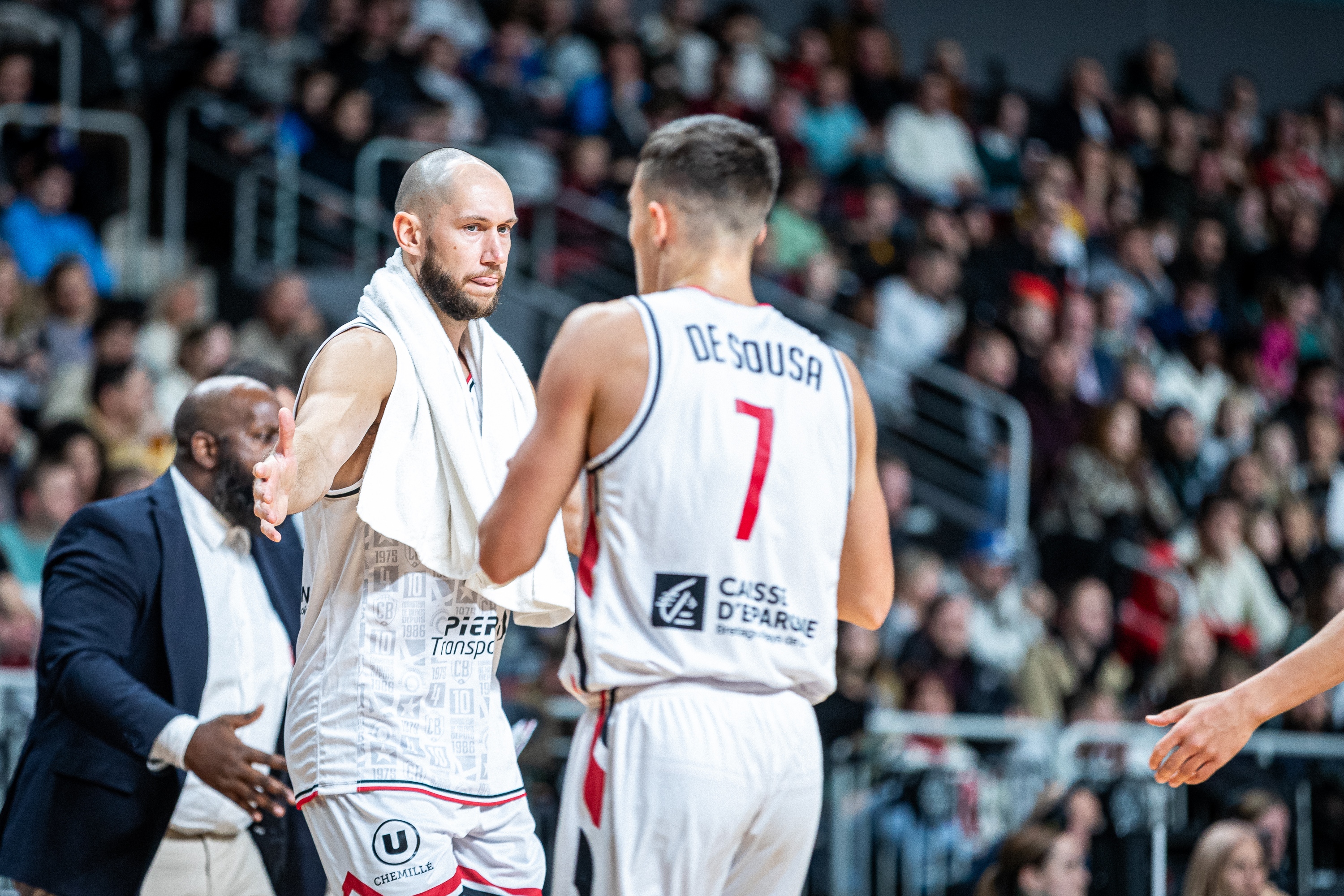 Kim Tillie et Nathan de Sousa ©BASKETBALL CHAMPIONS LEAGUE