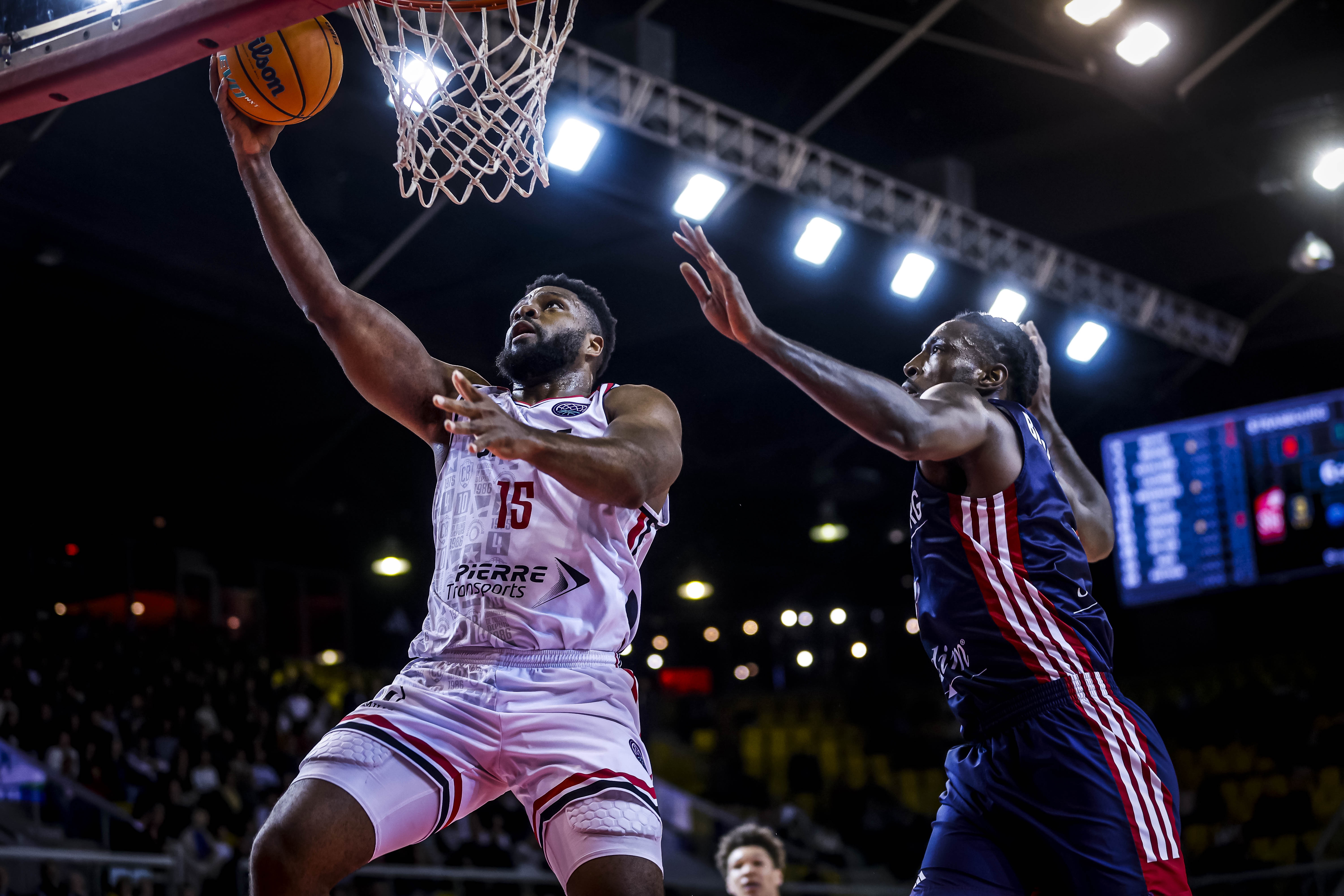 Emmanuel NZEKWESI ©BASKETBALL CHAMPIONS LEAGUE