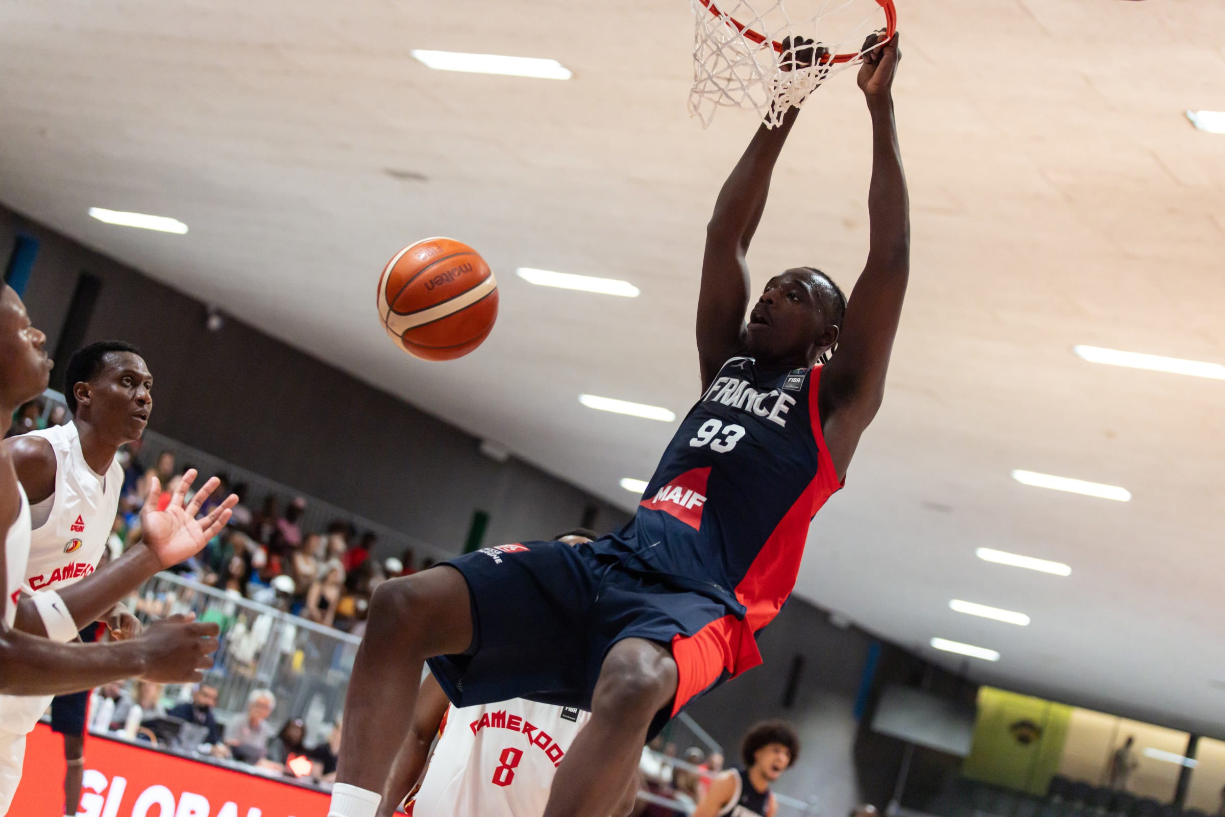 ©FIBA