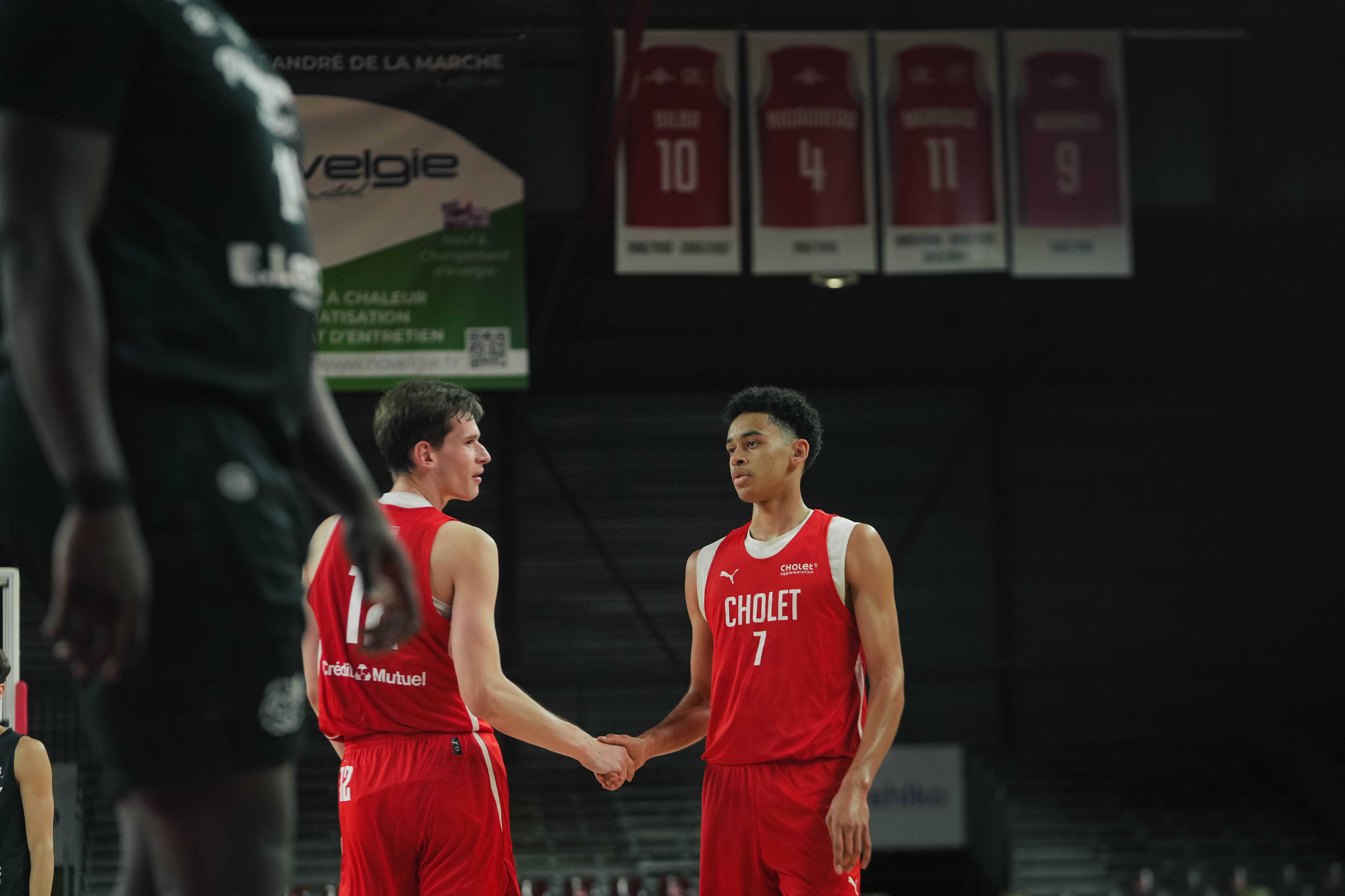 Erwan NTSANTSO DJONI - ©revioo.mov