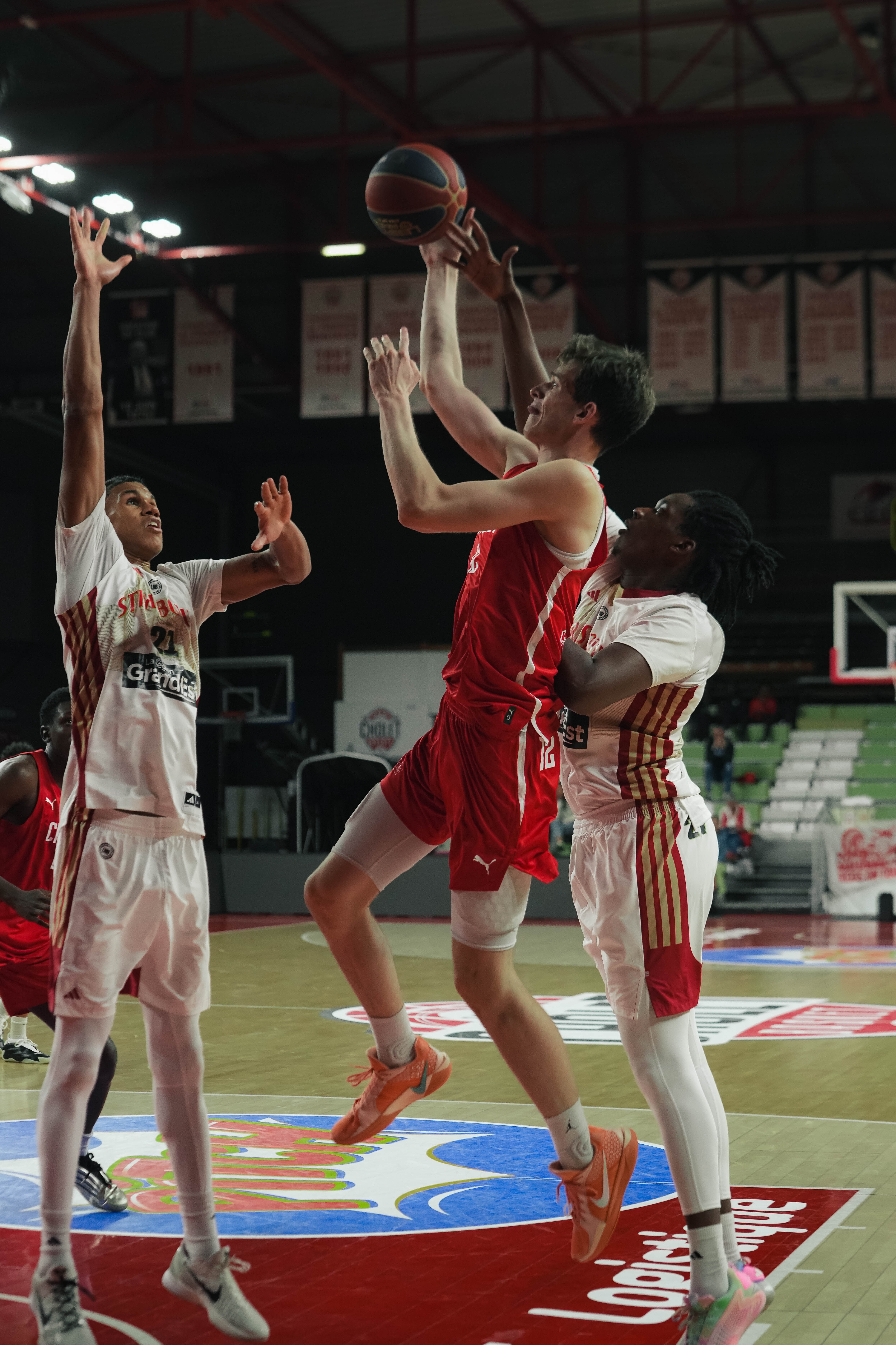 Nils LOBRY-PATHOUOT - ©revioo.mov