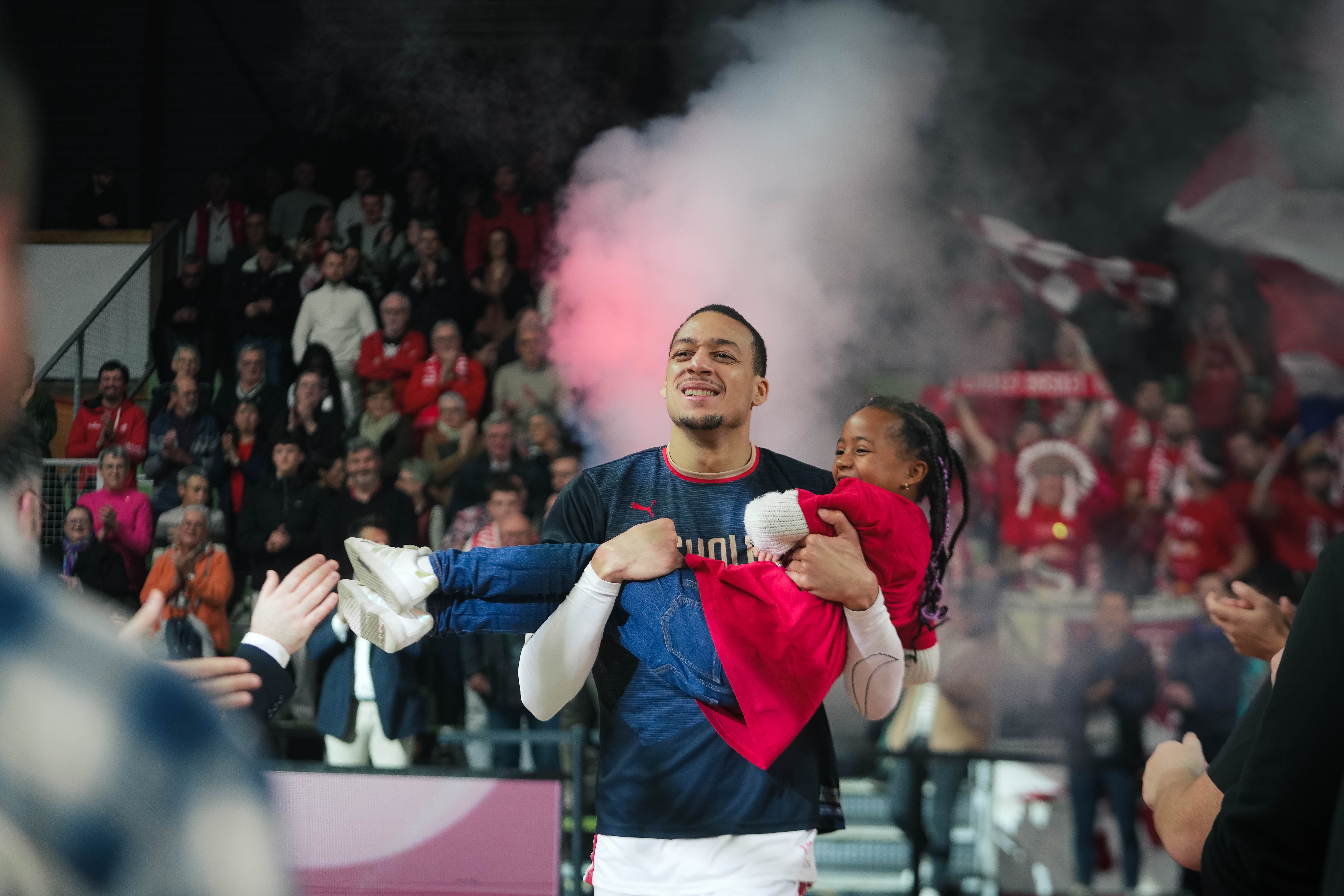 Jamuni McNEACE ©revioo.mov