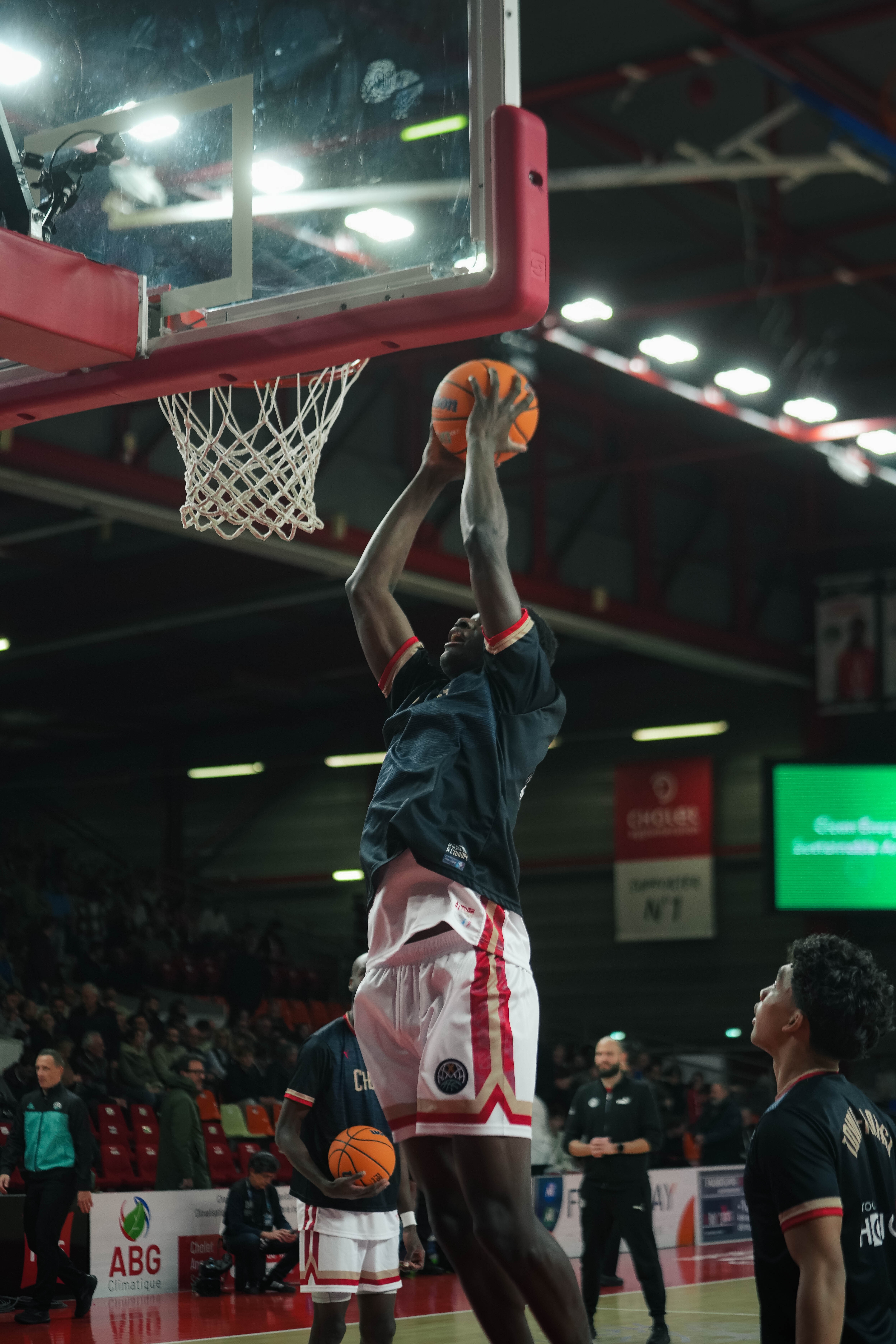 Sublime Gbiegba ©revioo.mov