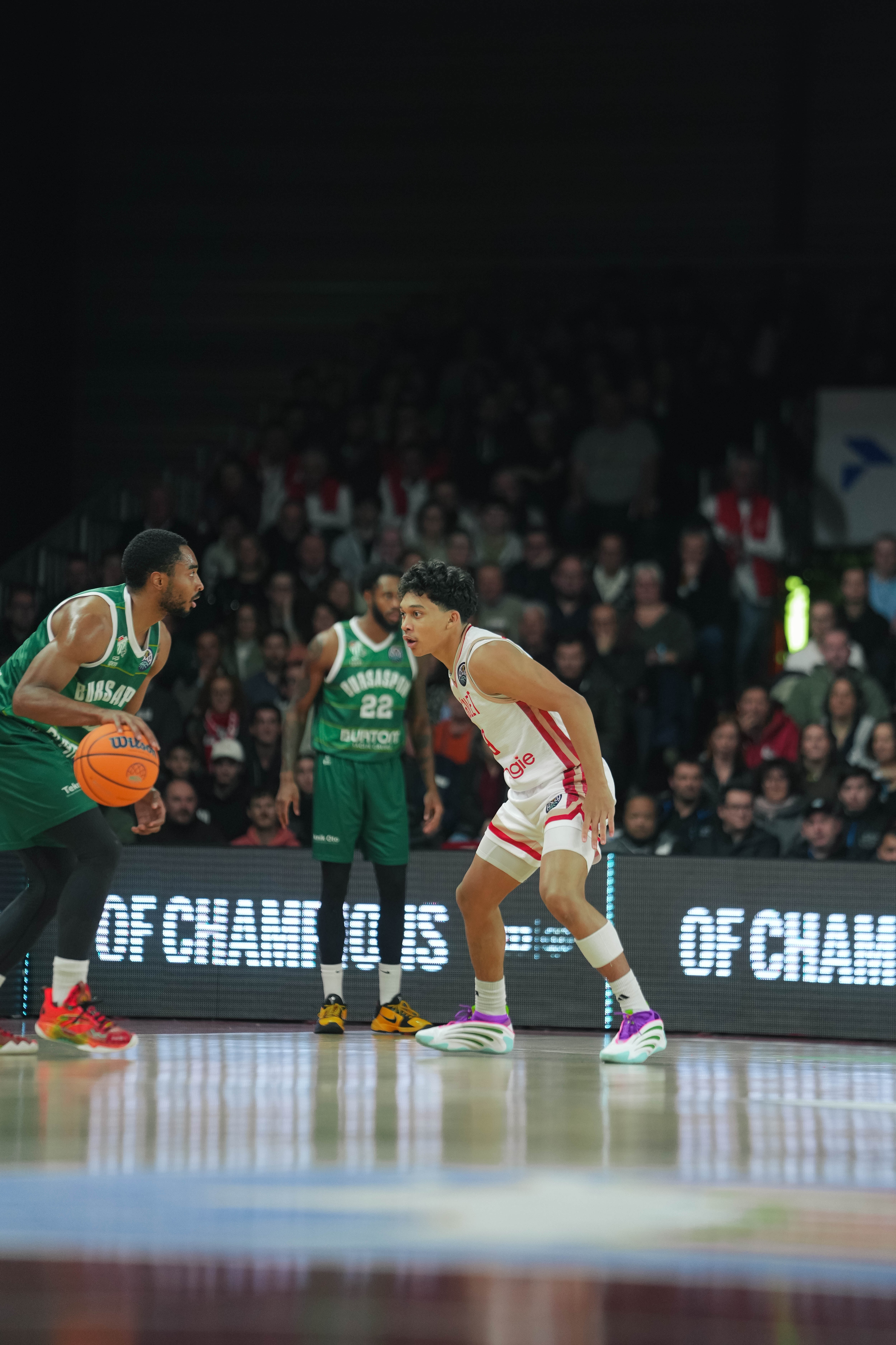 Aaron TOWO-NANSI ©revioo.mov