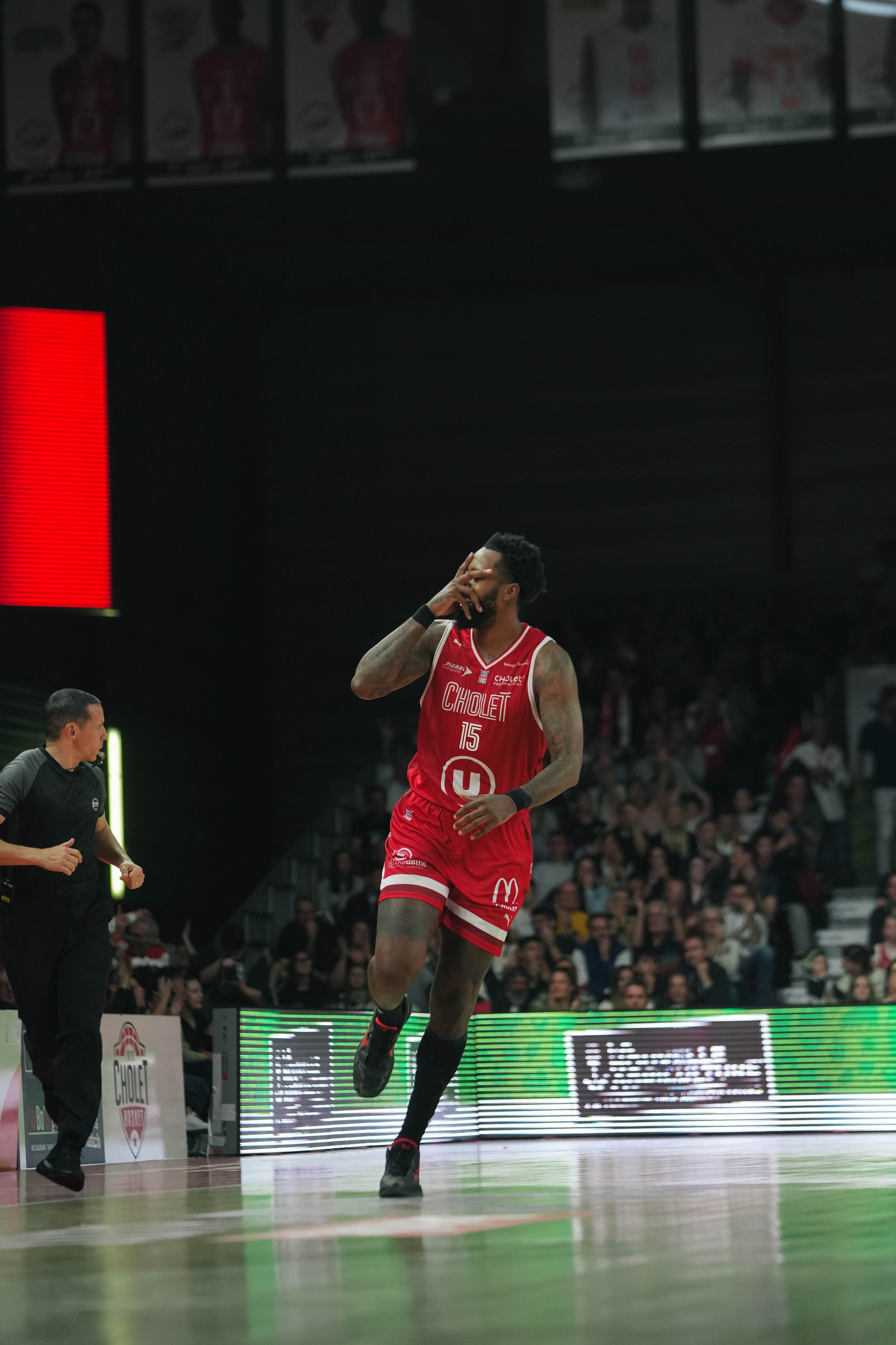 Isaiah Miles ©revioo.mov