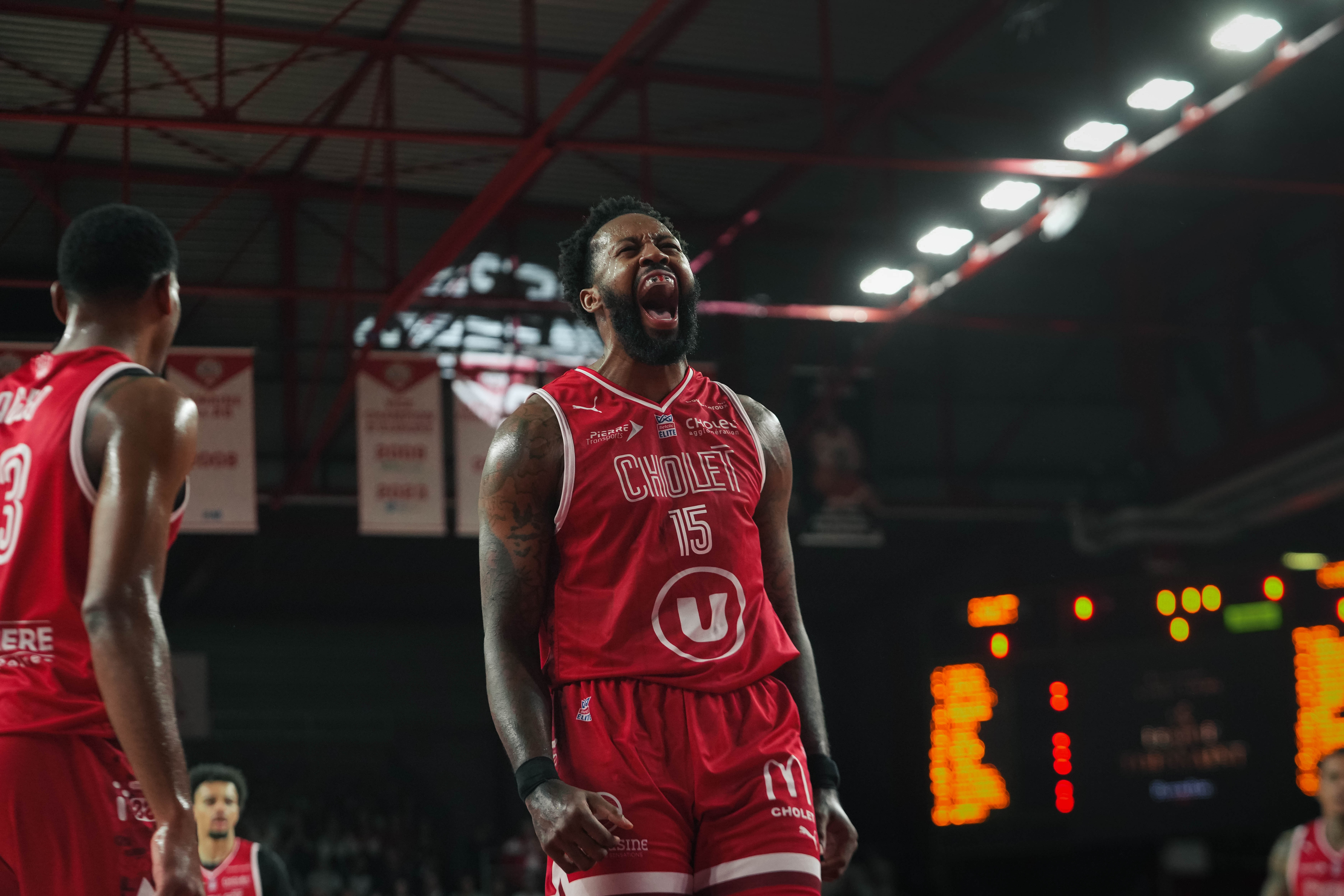 Isaiah Miles ©revioo.mov