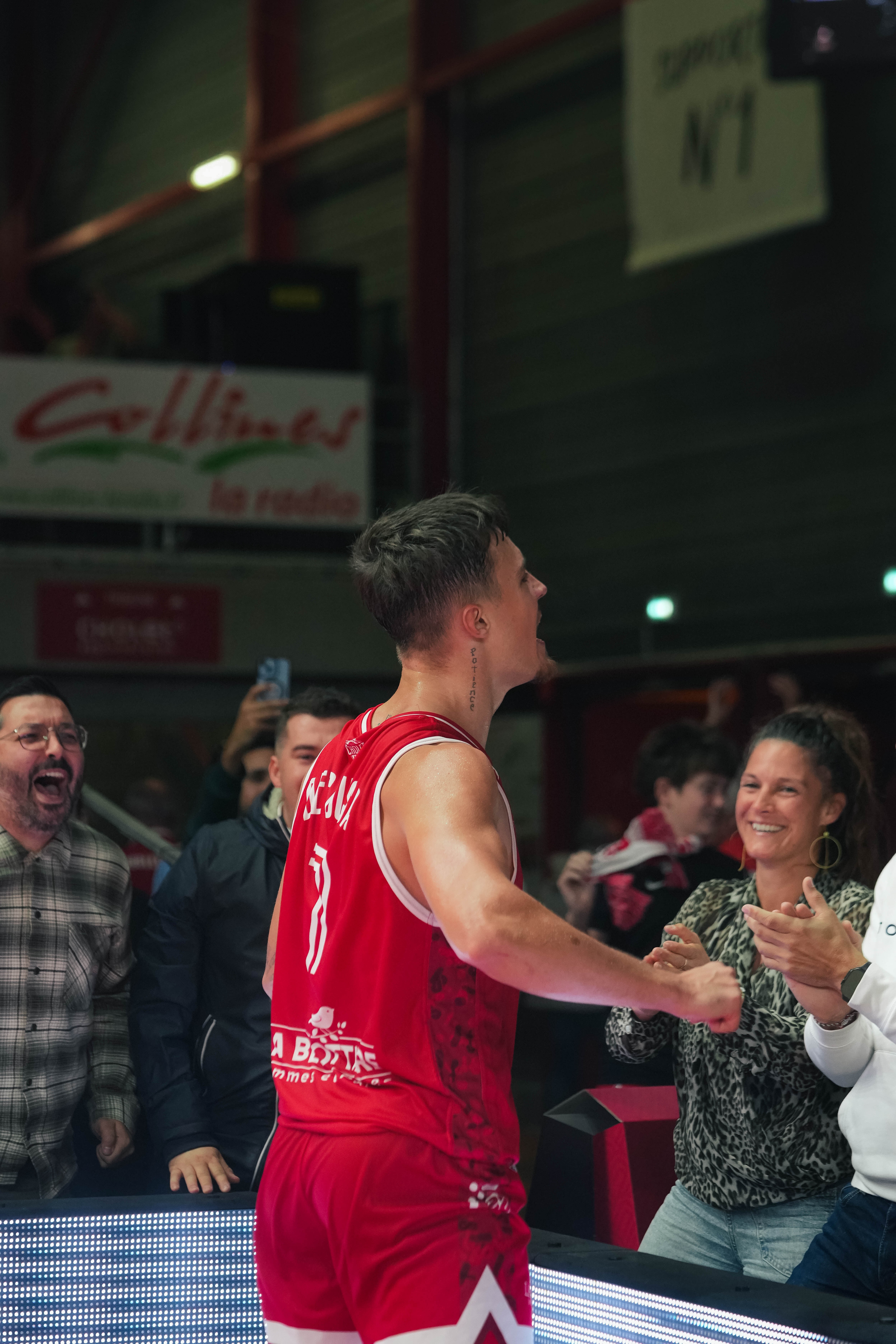 Nathan De Sousa ©revioo.mov