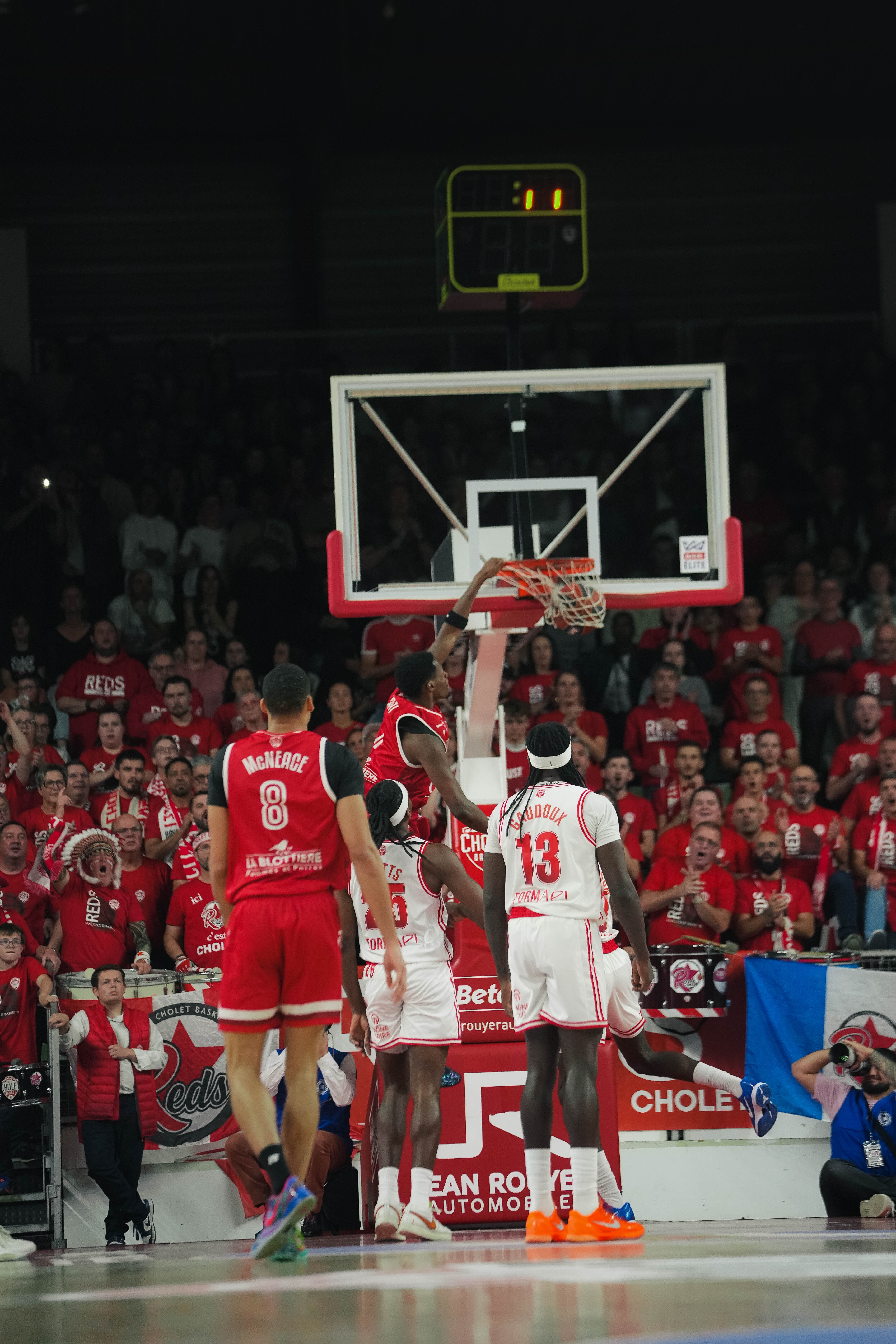 Gérald Ayayi ©revioo.mov