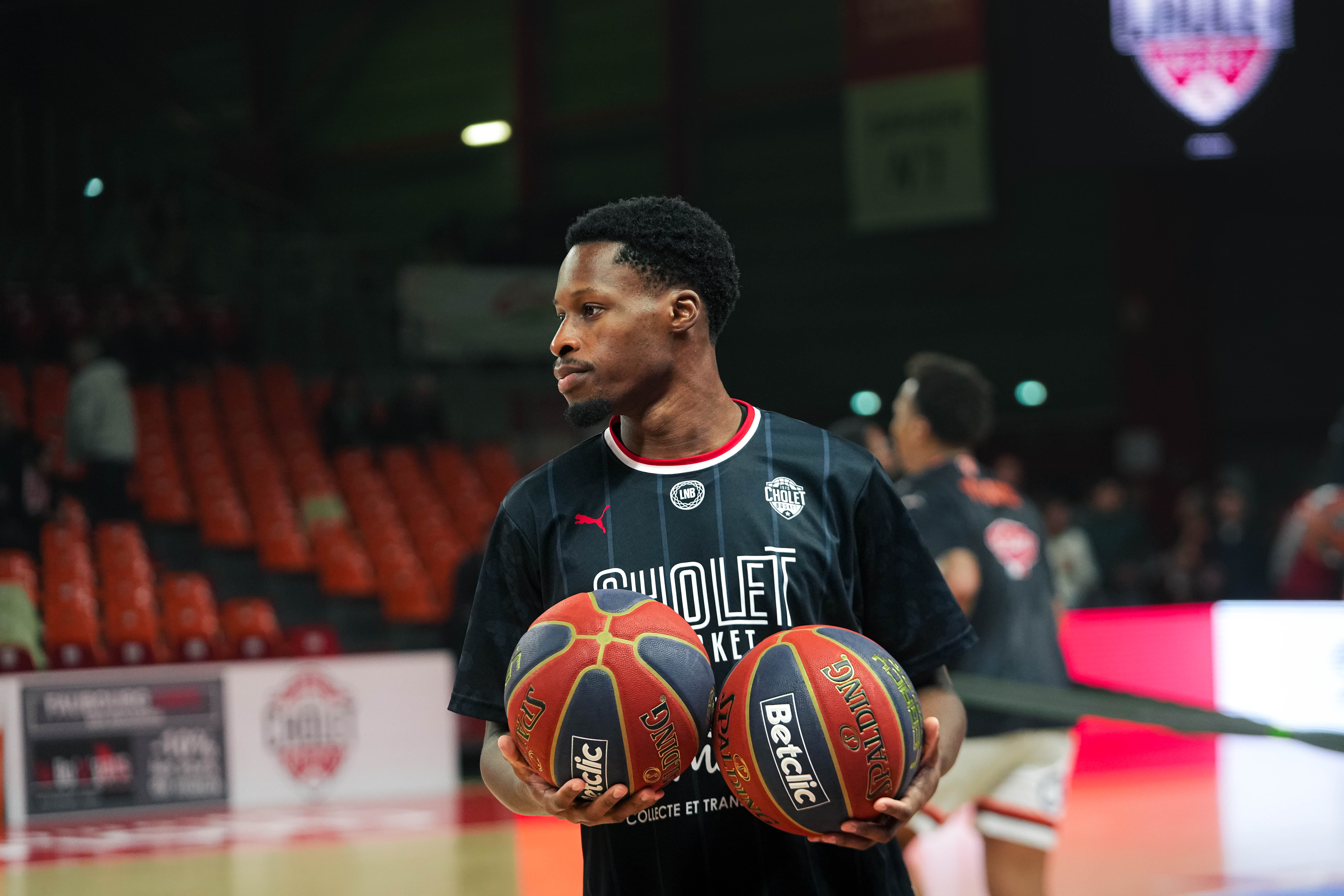 Gérald Ayayi ©revioo.mov