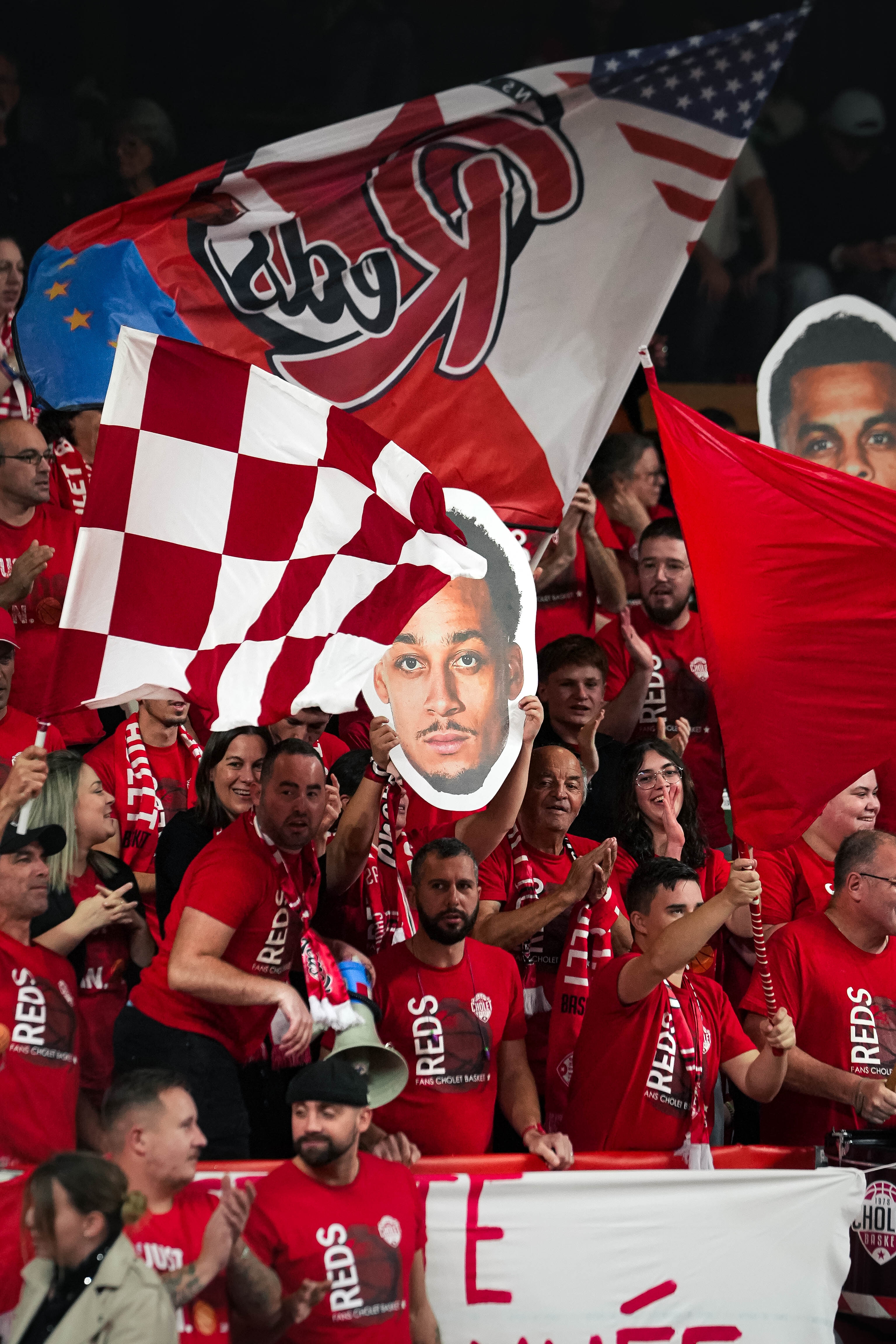 Les Reds ©revioo.mov