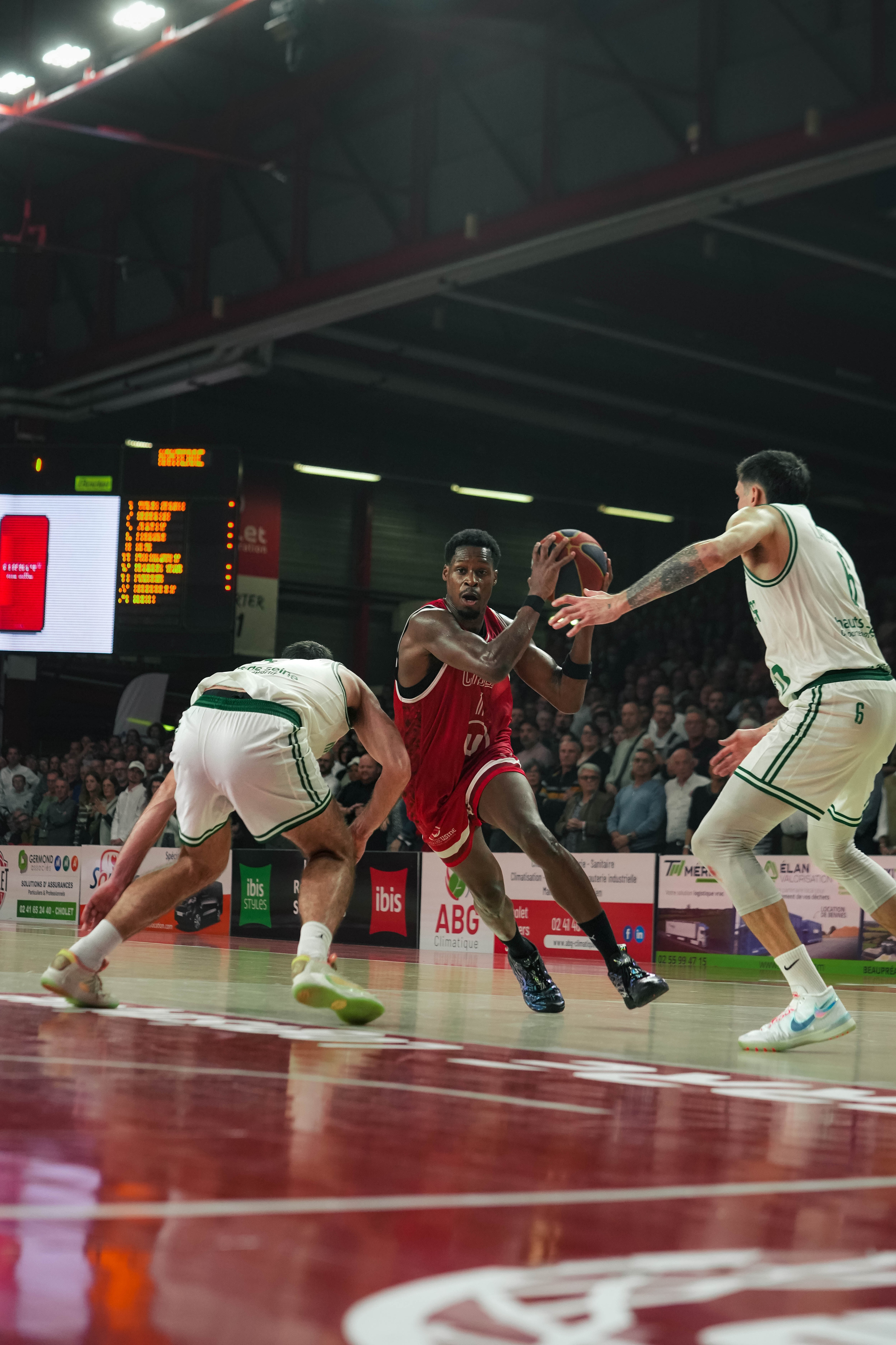 Gérald Ayayi ©revioo.mov