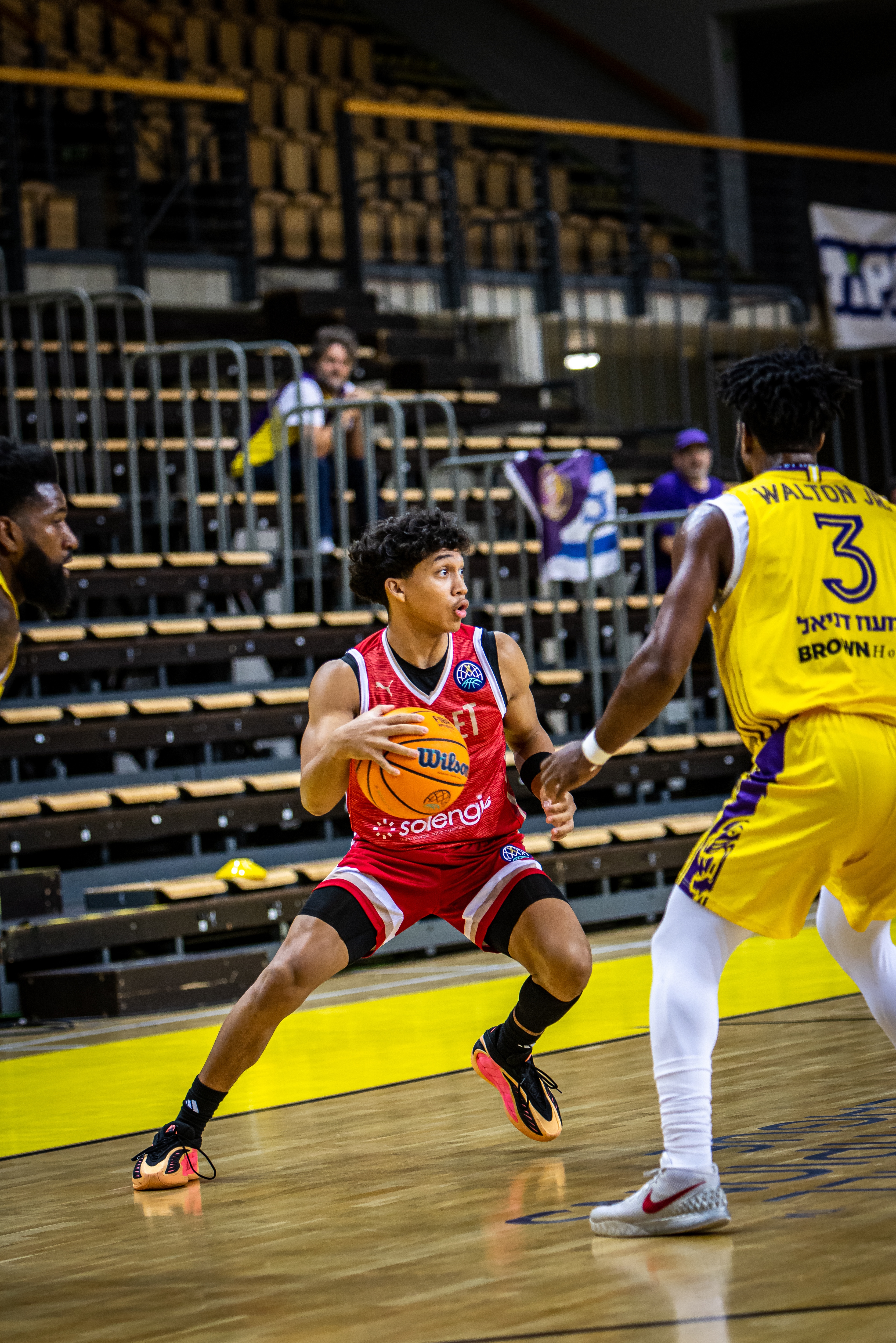 Aaron Towo-Nansi ©revioo.mov