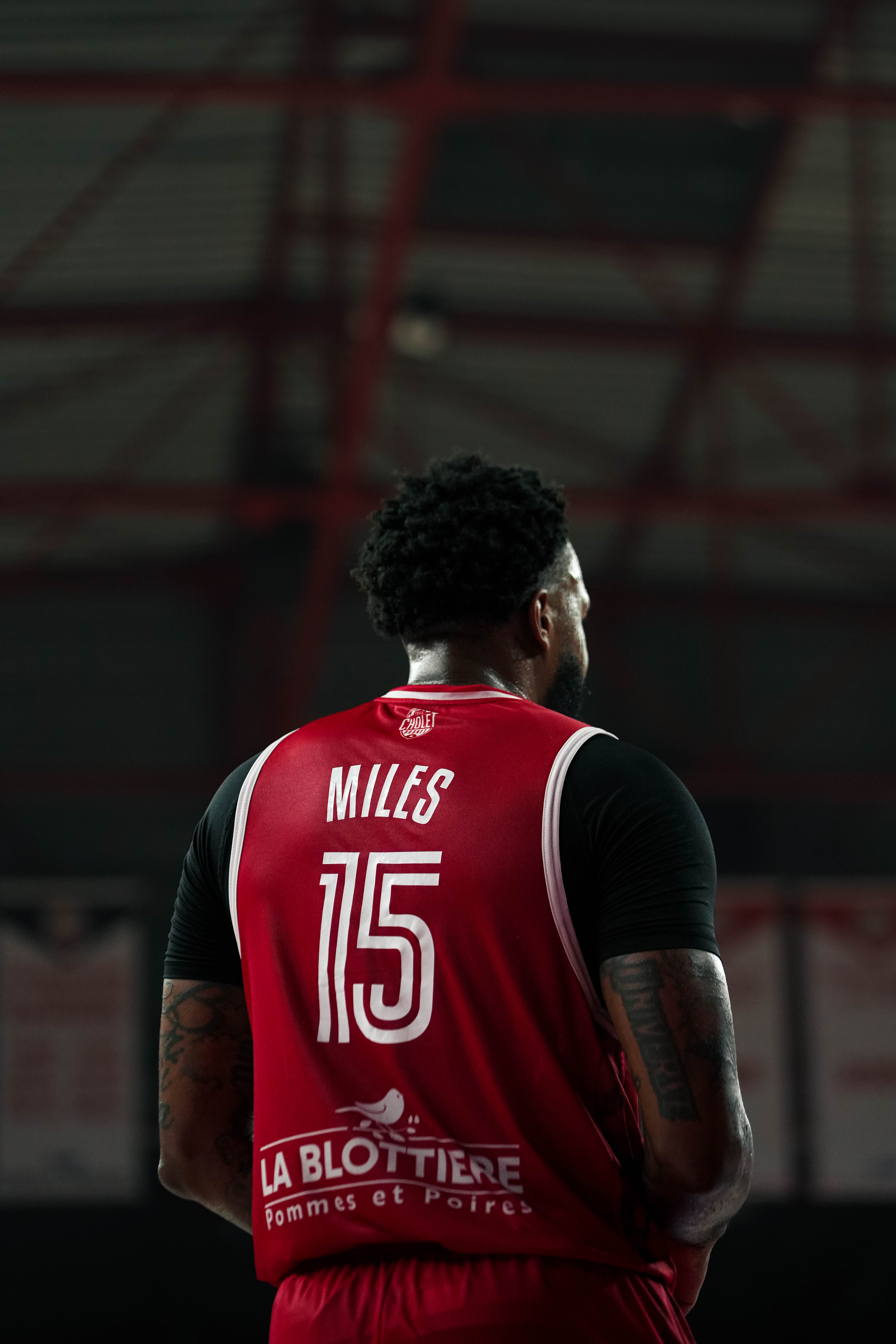 Isaiah Miles ©revioo.mov