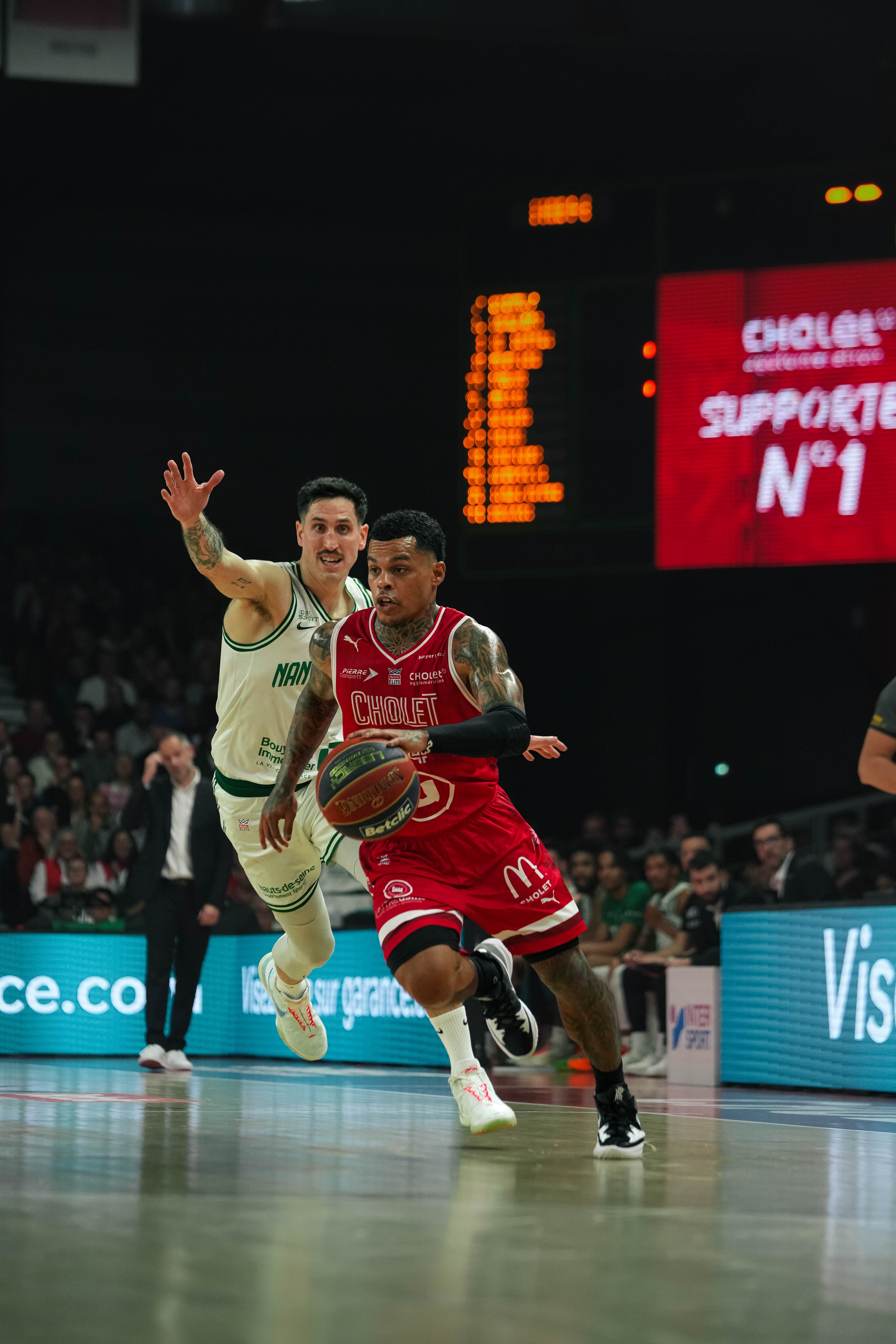 T.J. Campbell ©revioo.mov