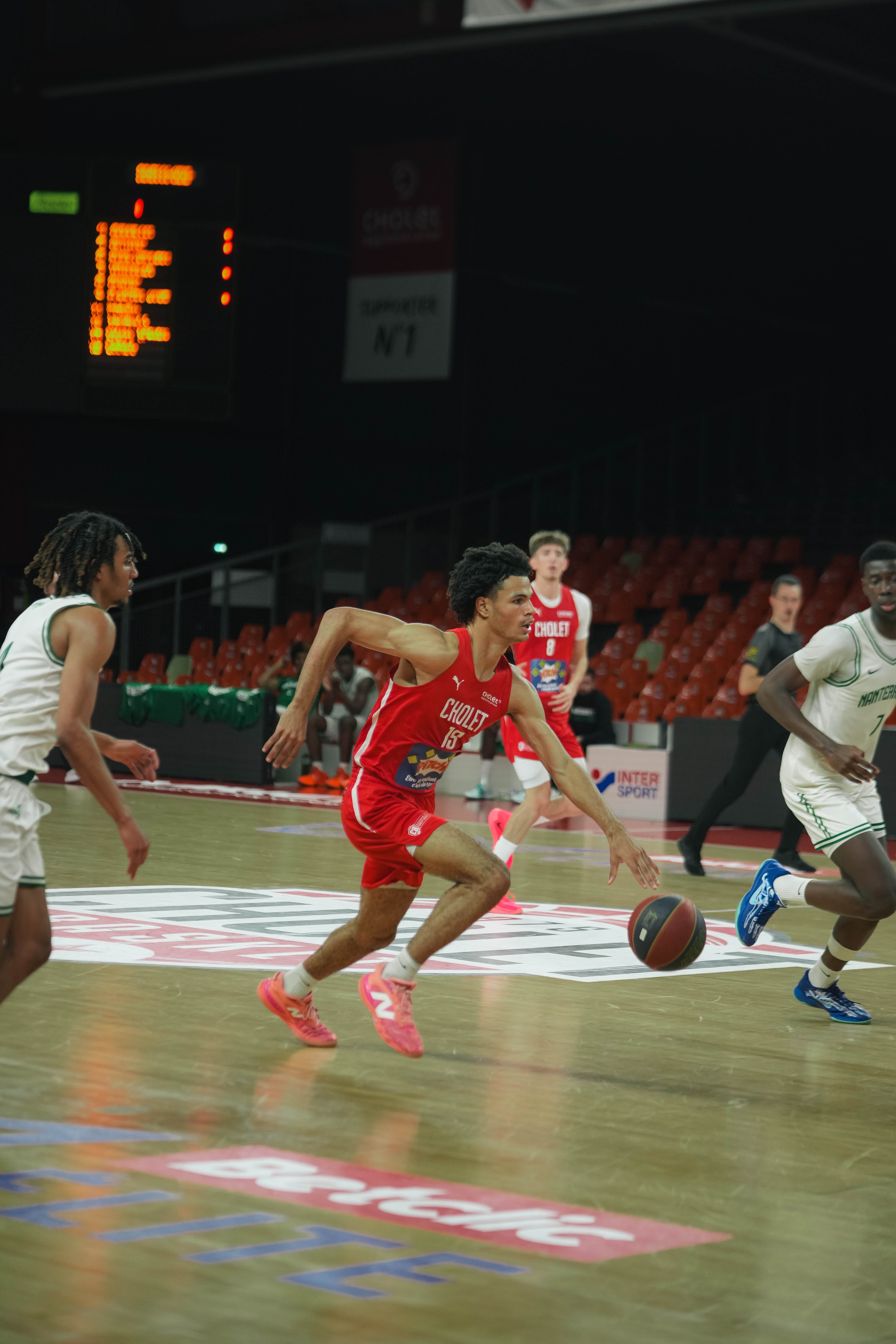 Thomas Duchamp De La Geneste ©revioo.mov