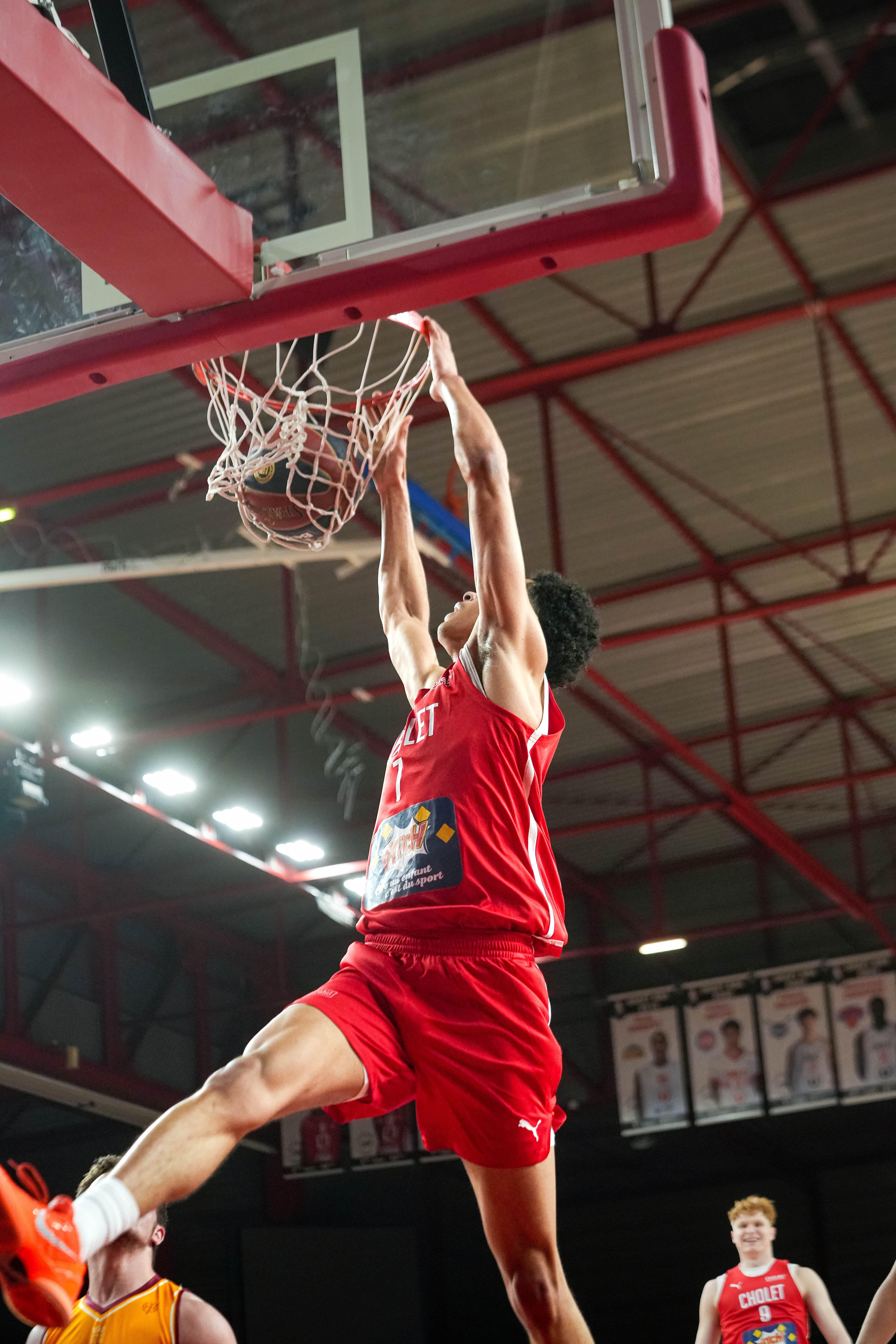 Erwan NTSANTSO DJONI©revioo.mov