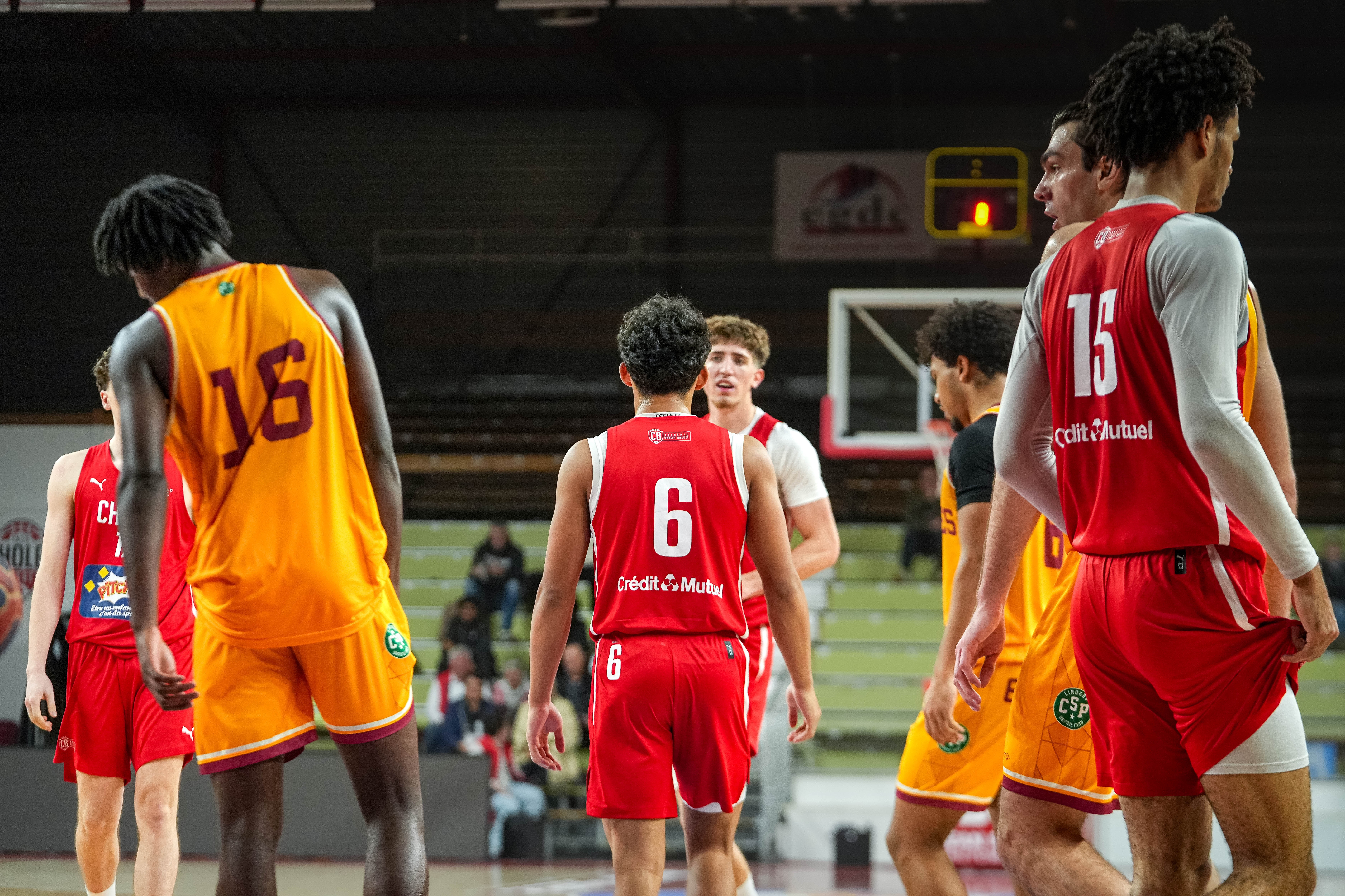 Aaron TOWO-NANSI, Thomas DUCHAMP DE LA GENESTE ©revioo.mov