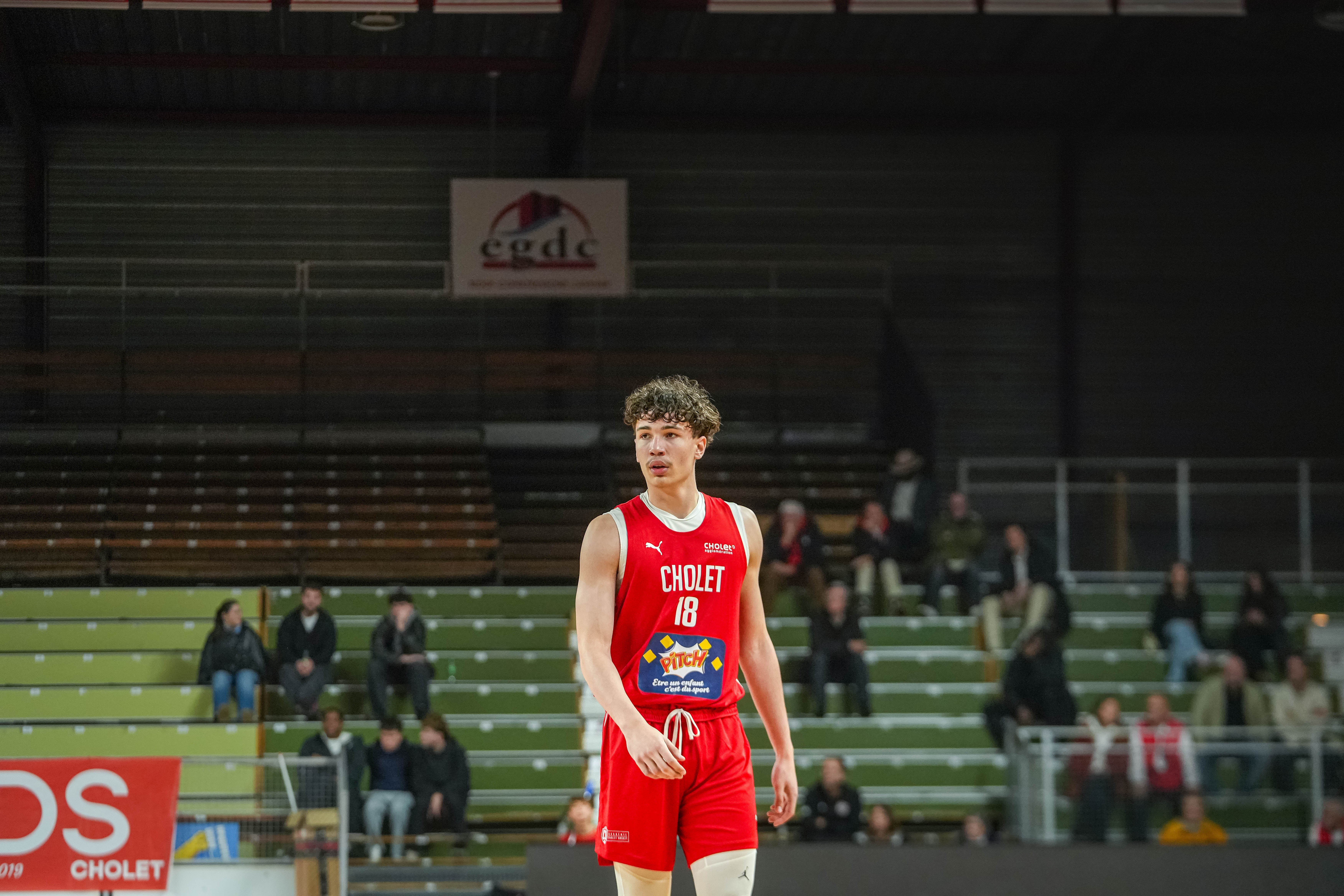 Tom KASONGO ©revioo.mov