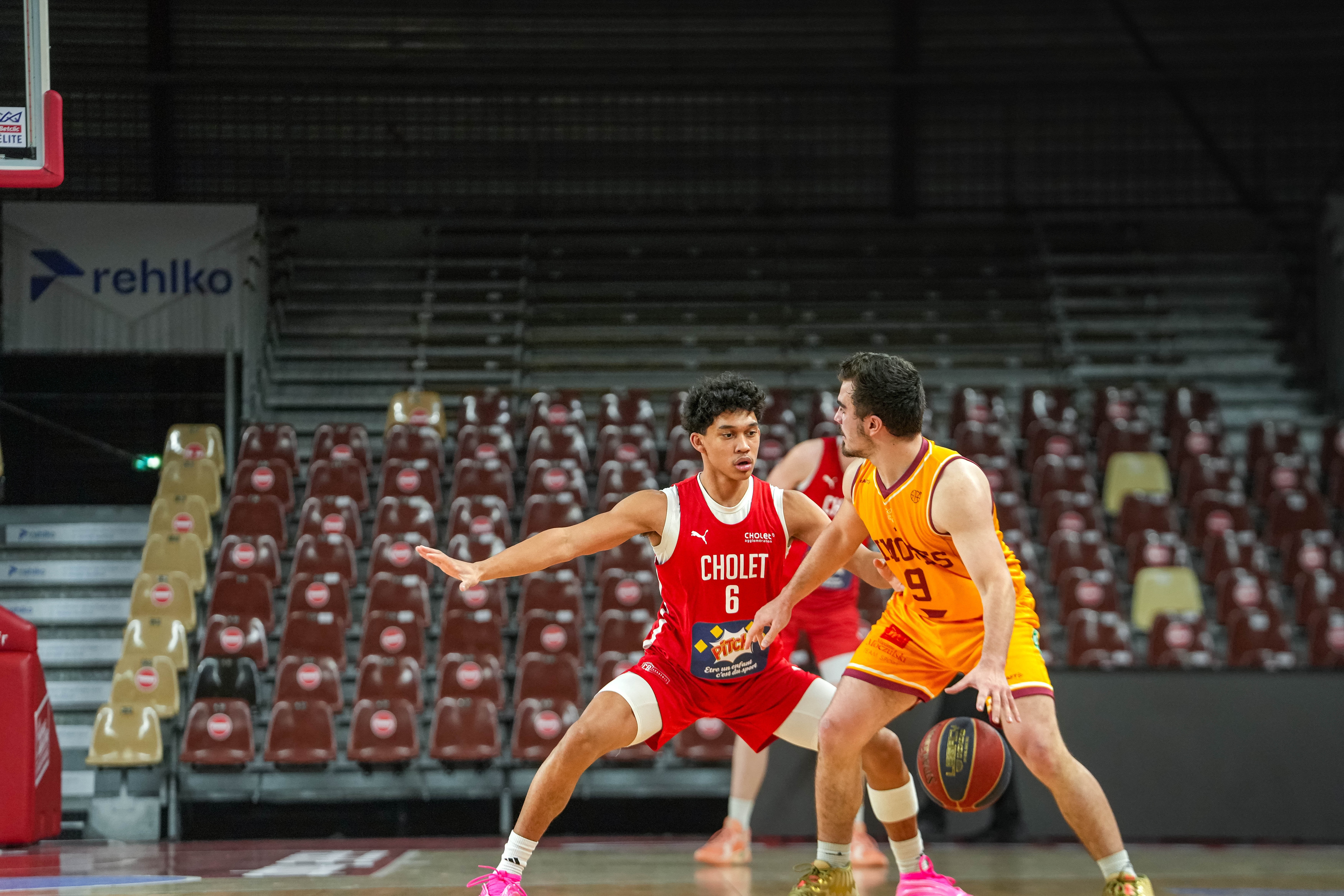 Aaron TOWO-NANSI ©revioo.mov