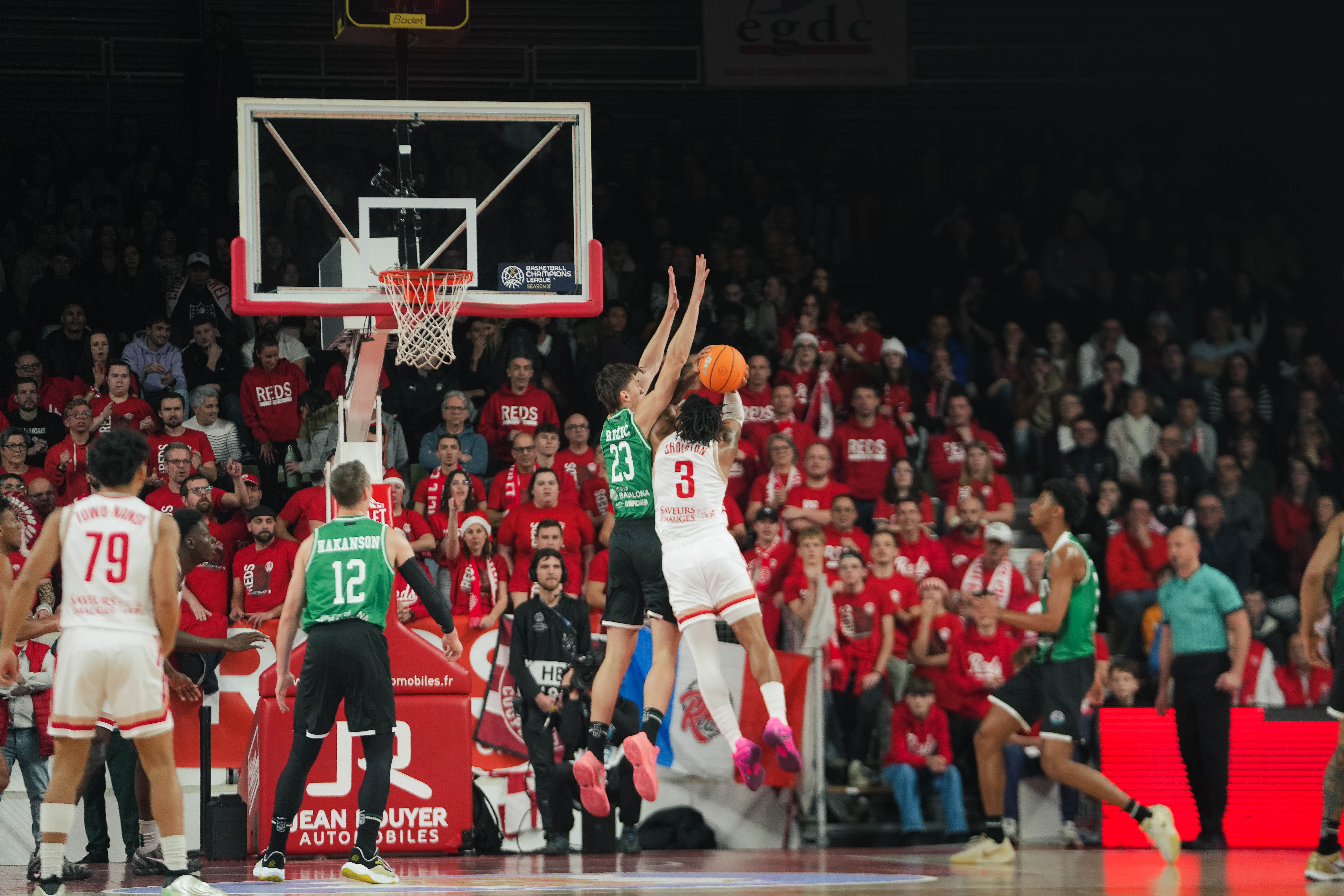 DEANDRE GHOLSTON - @revioo.mov