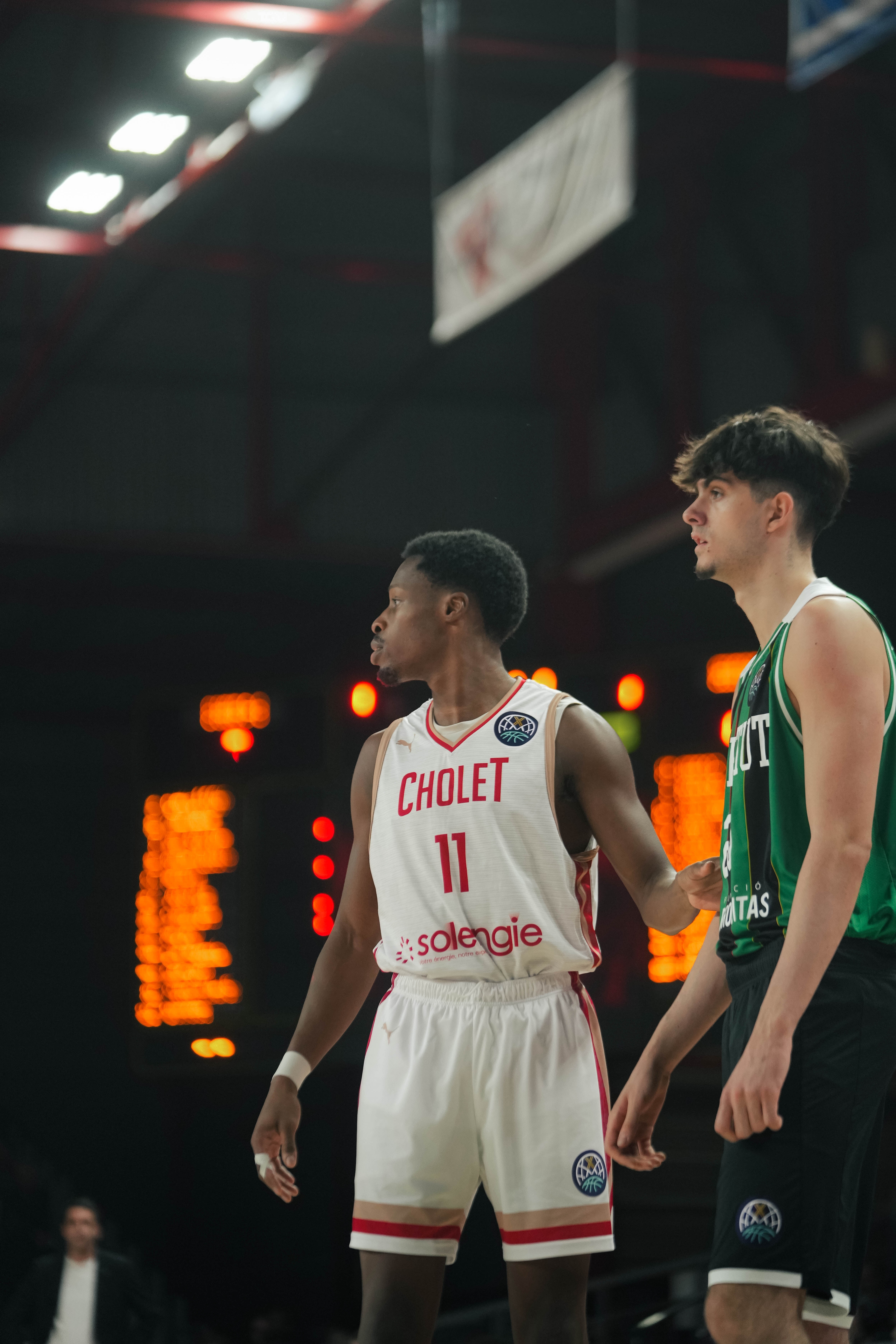 GERALD AYAYI - @revioo.mov