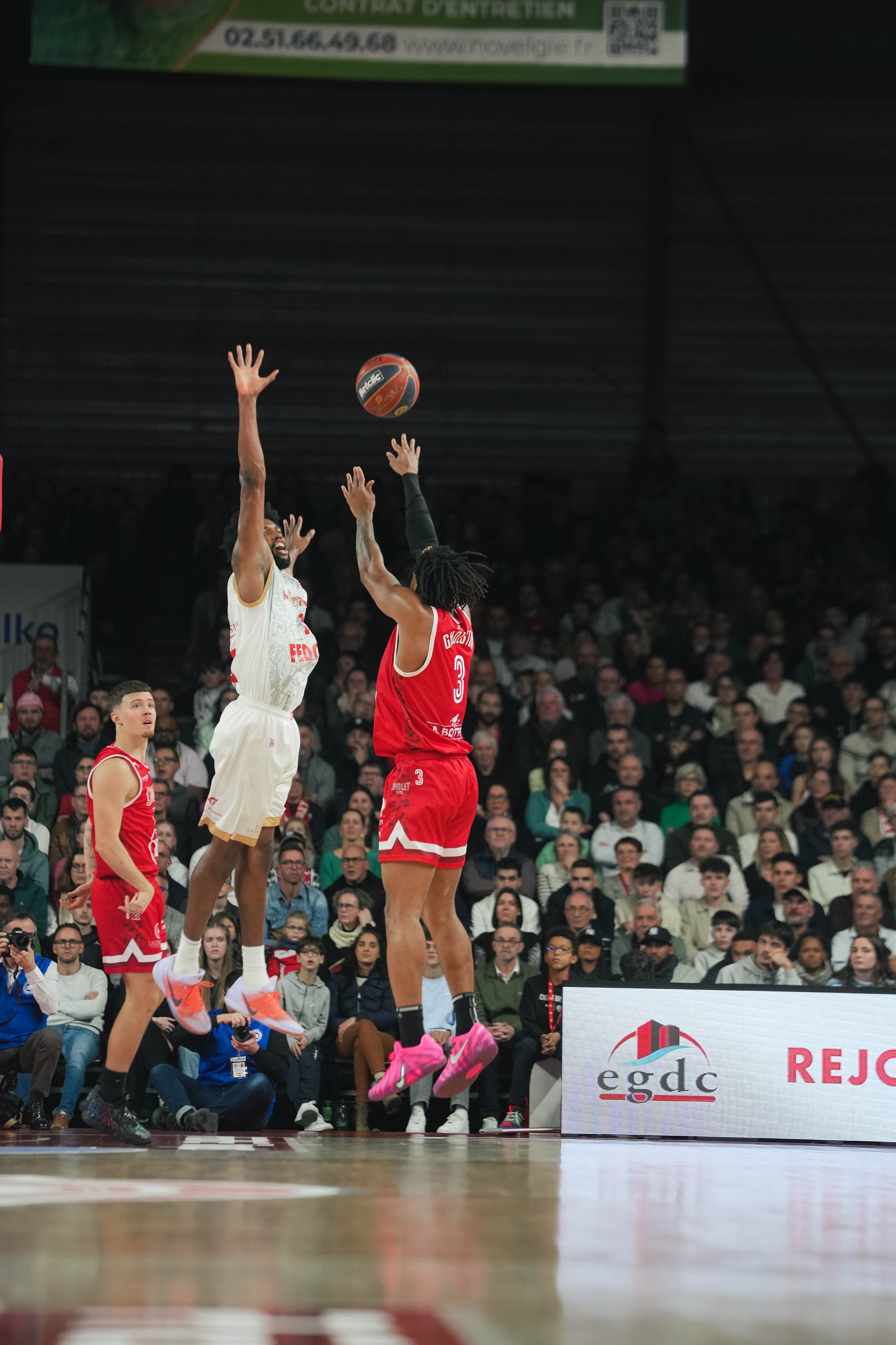 DeAndre Gholston - @revioo.mov