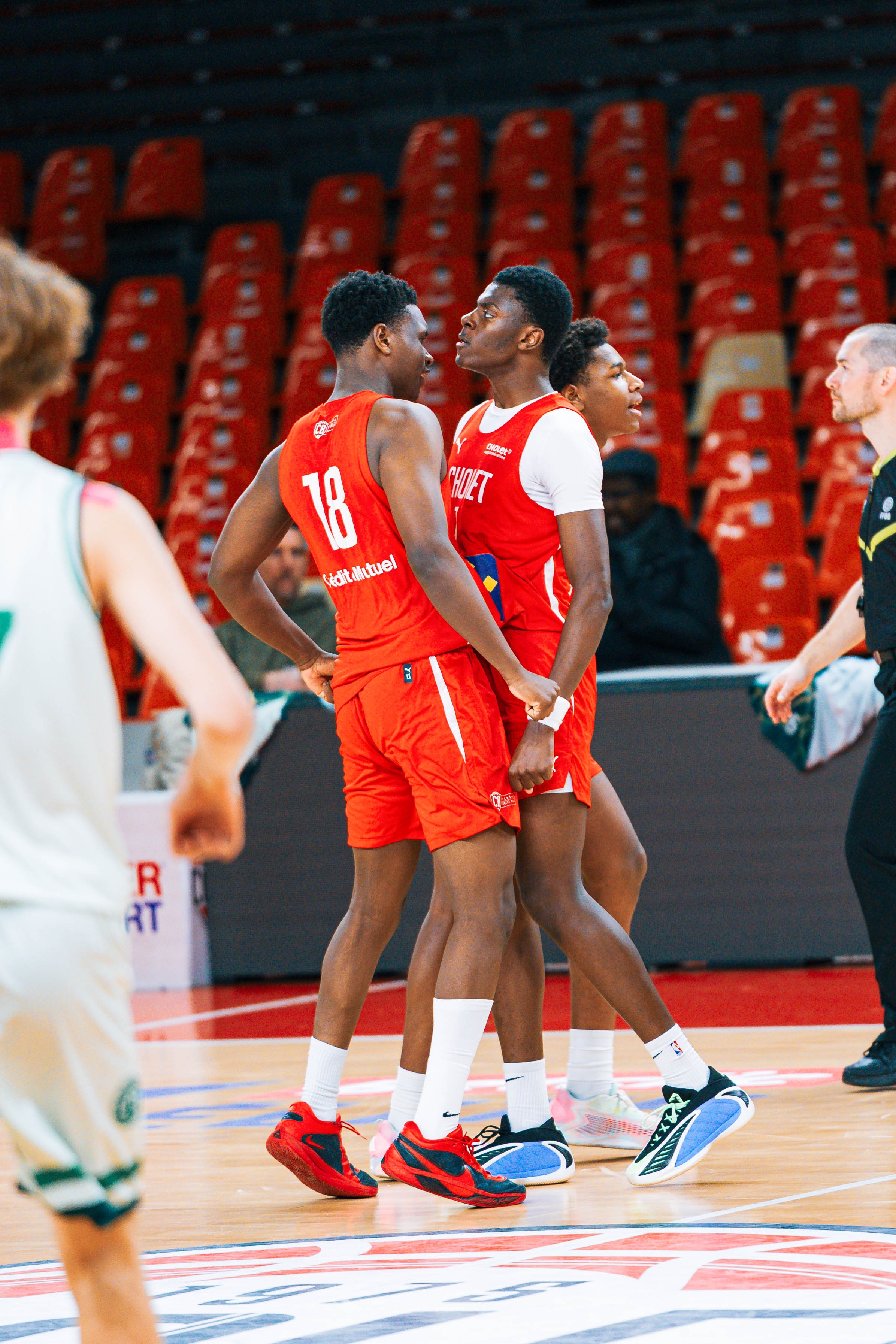 Théophilus Fordwuo et Boubacar Sidy Traoré - ©revioo.mov