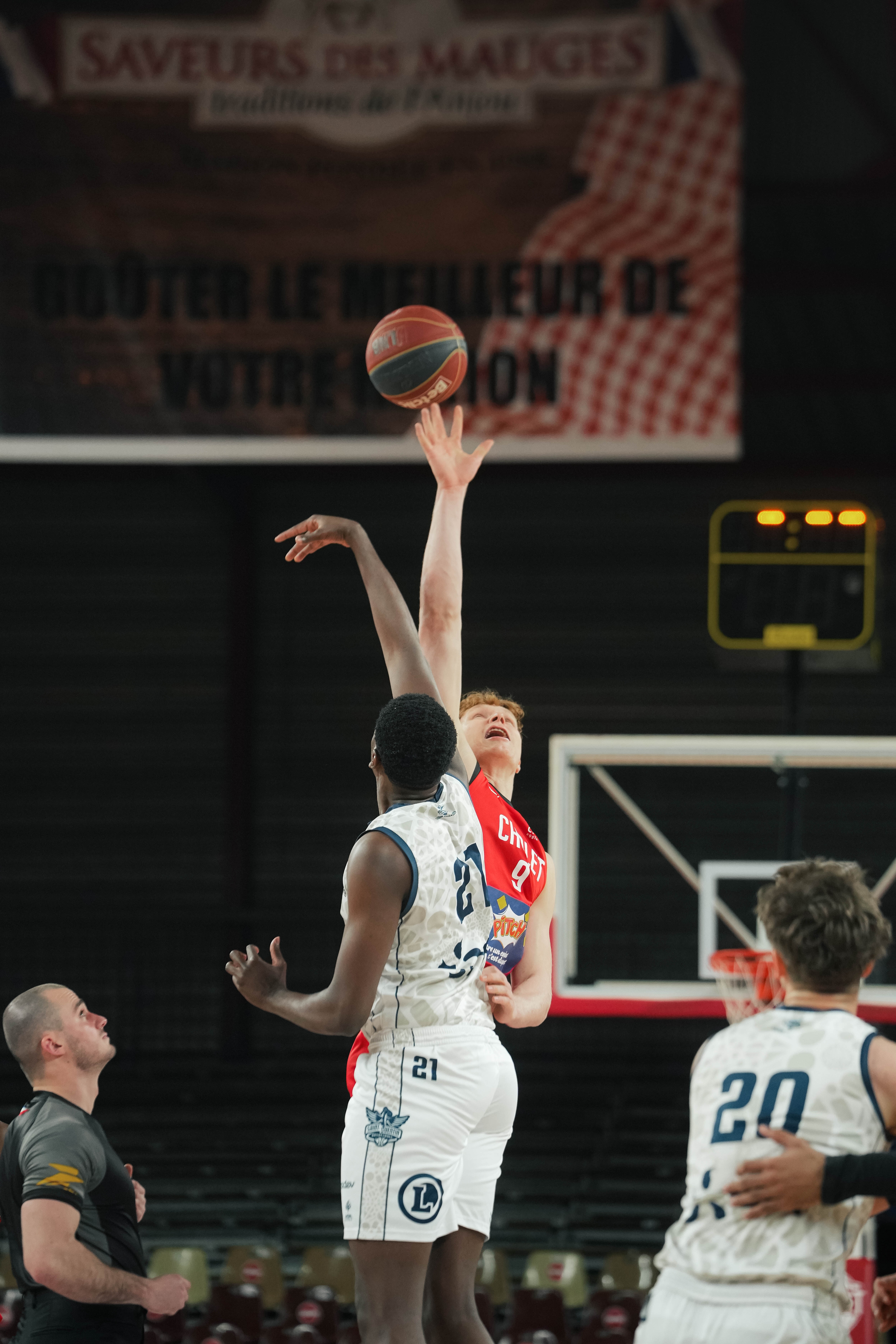 Julien Wilamowski - ©revioo.mov 