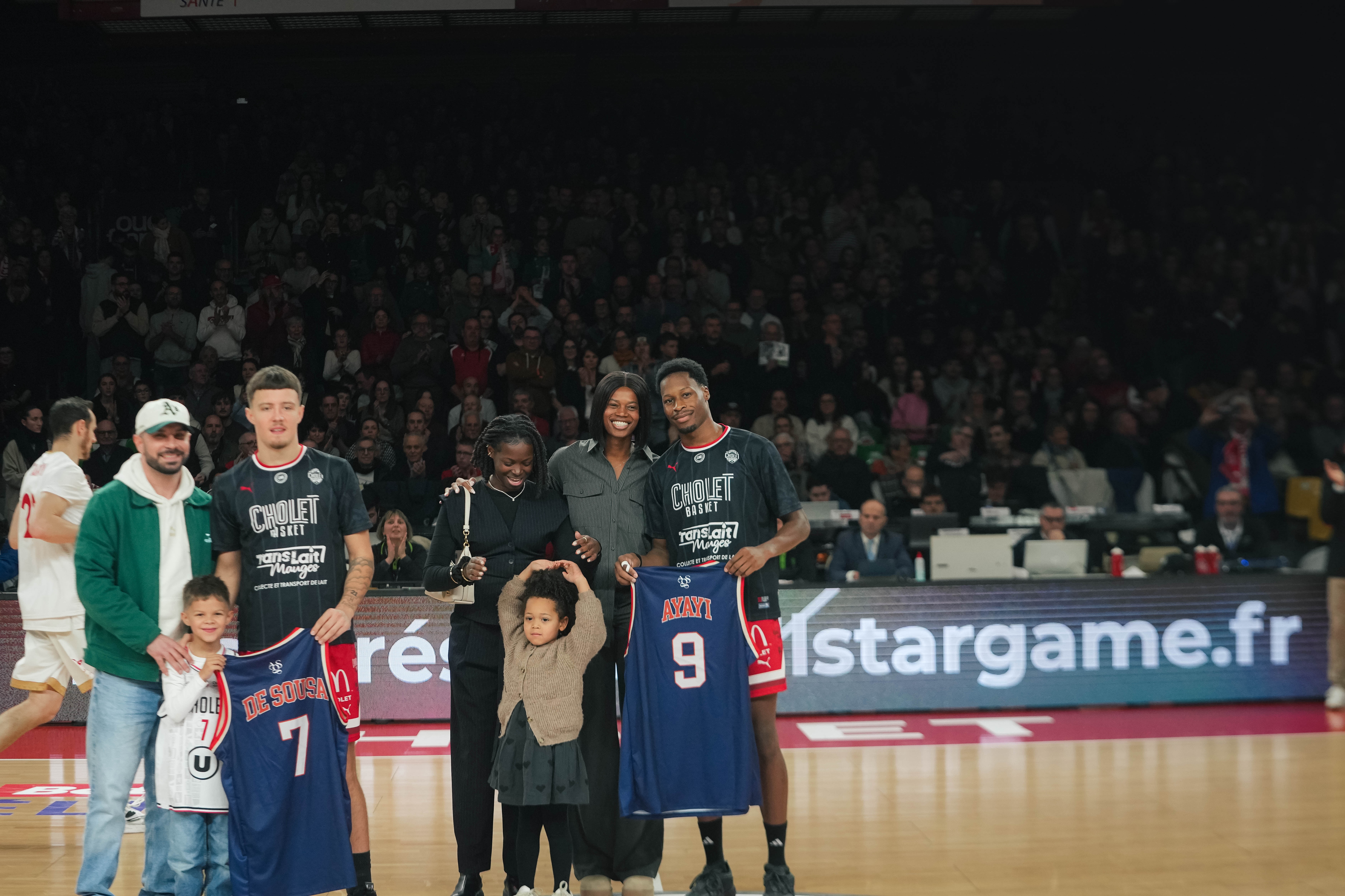 Gérald Ayayi - @revioo.mov