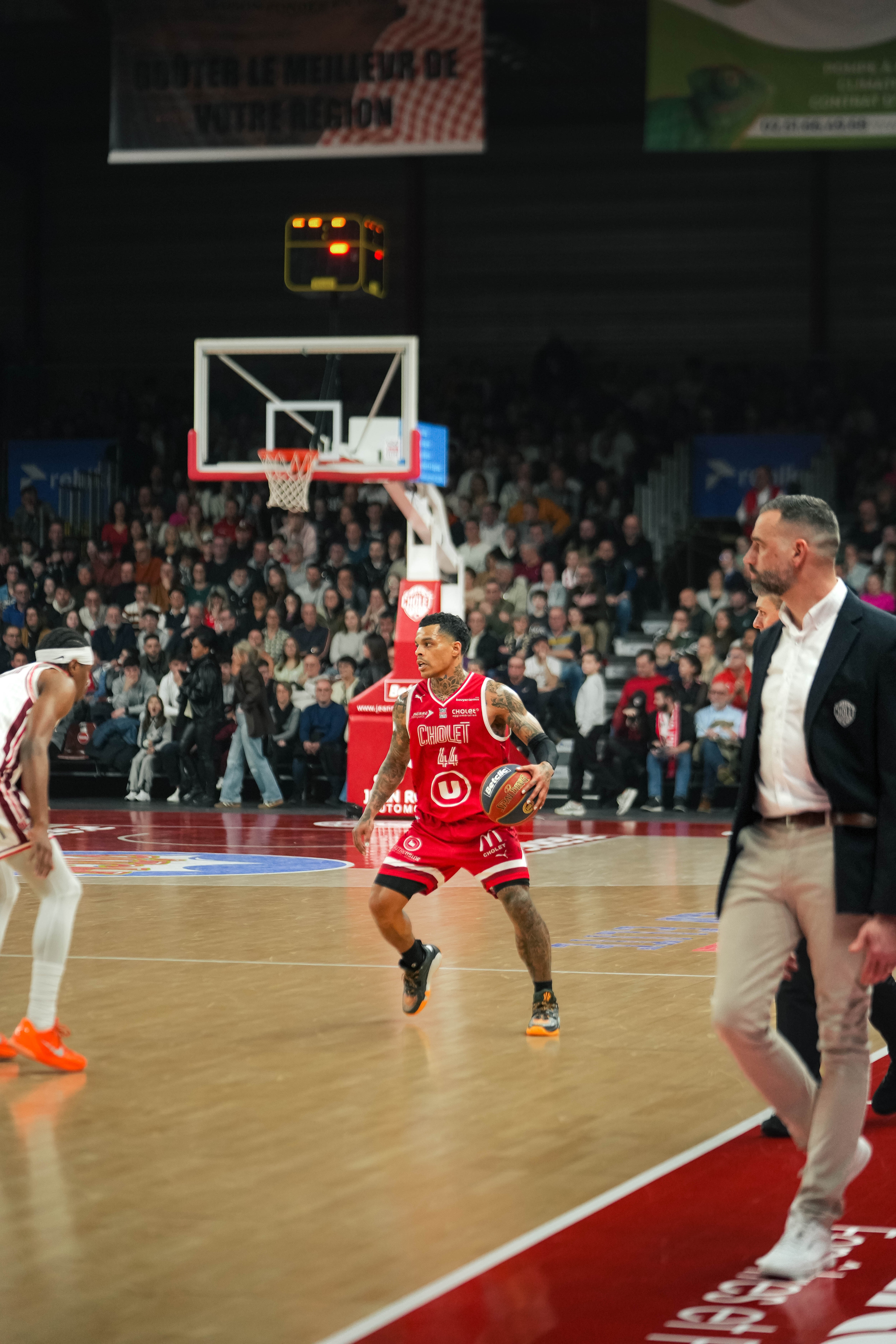 T.J. Campbell - ©revioo.mov