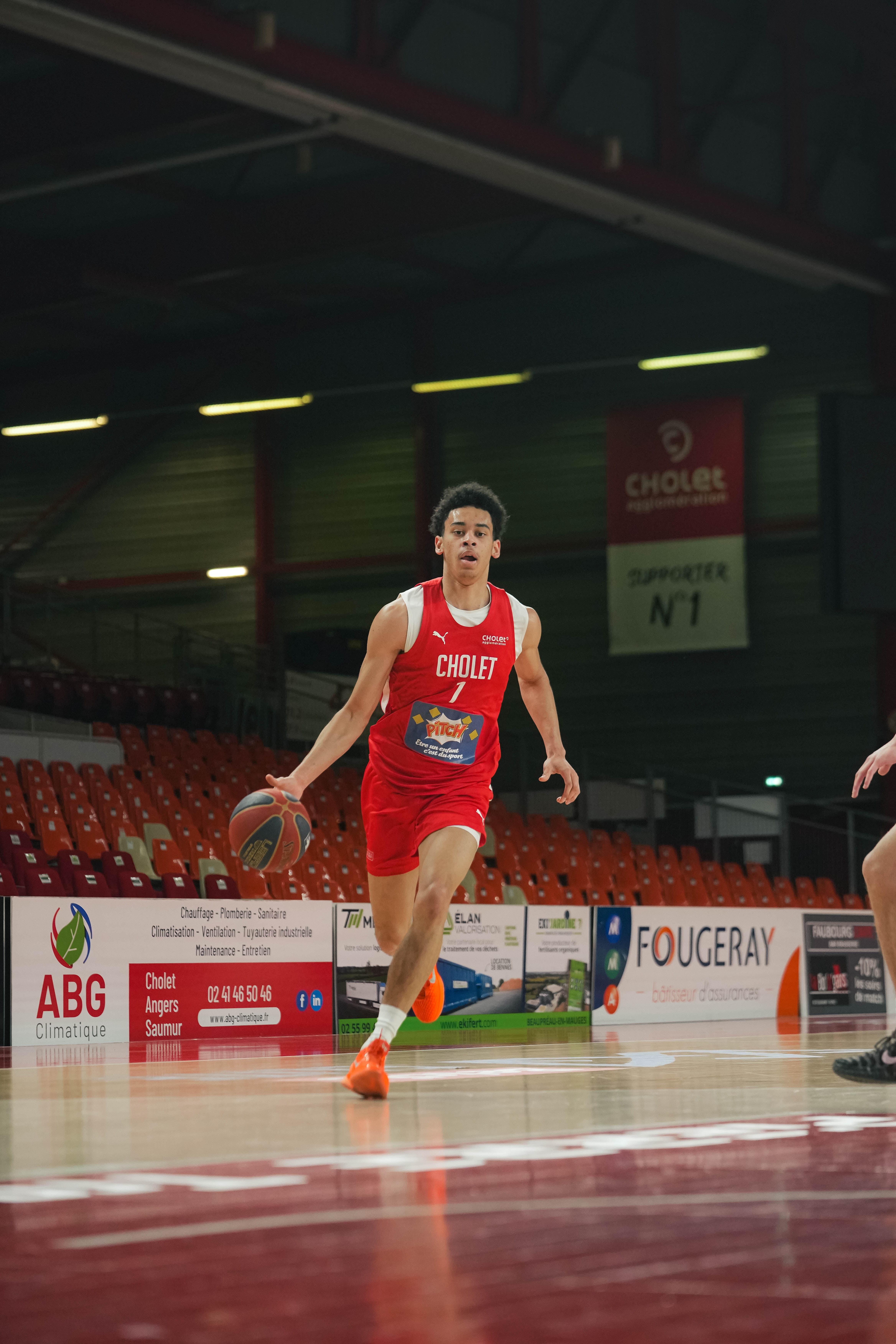 Erwan Ntsantso Djoni - ©revioo.mov