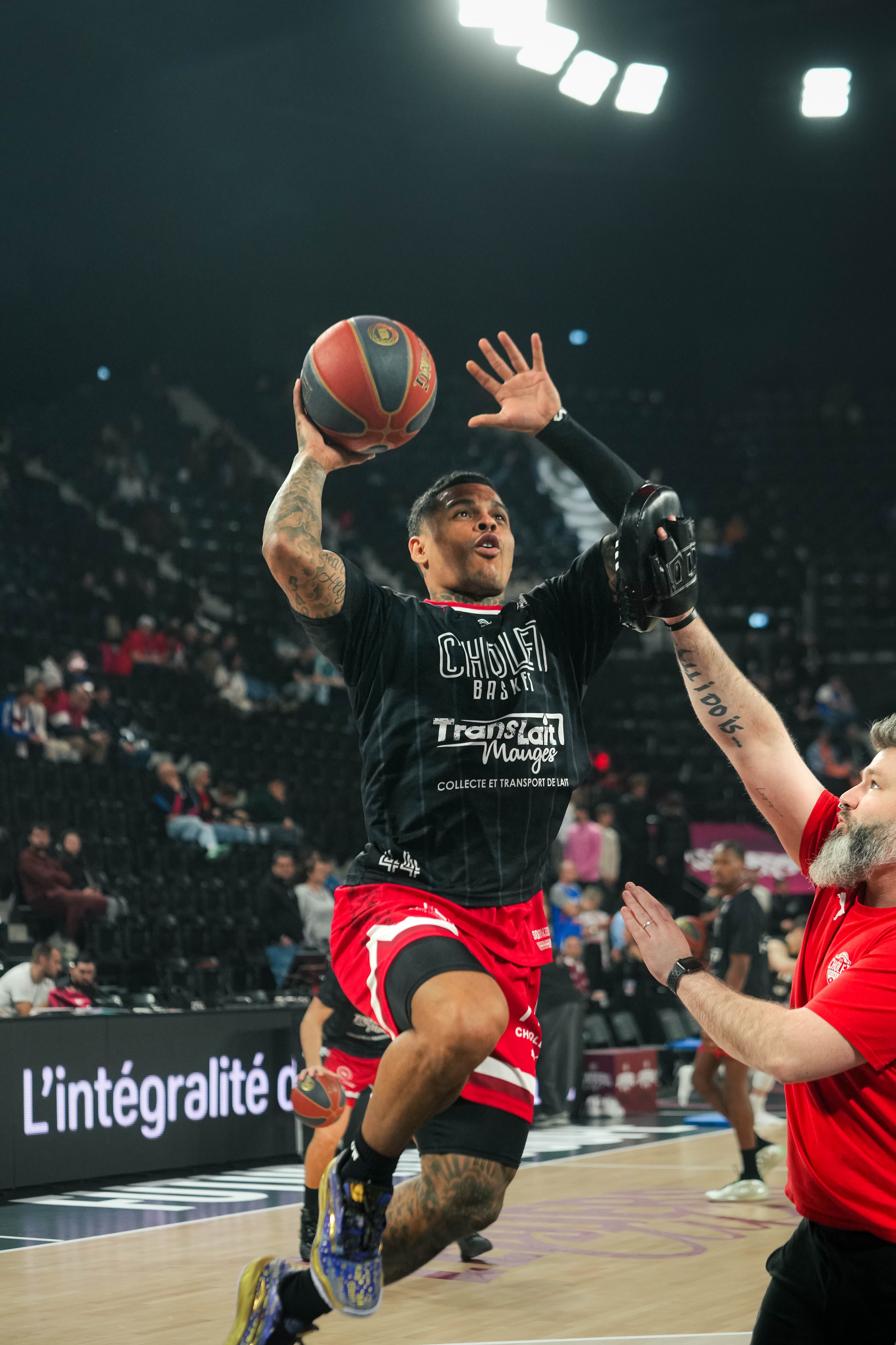 T.J. Campbell - ©revioo.mov