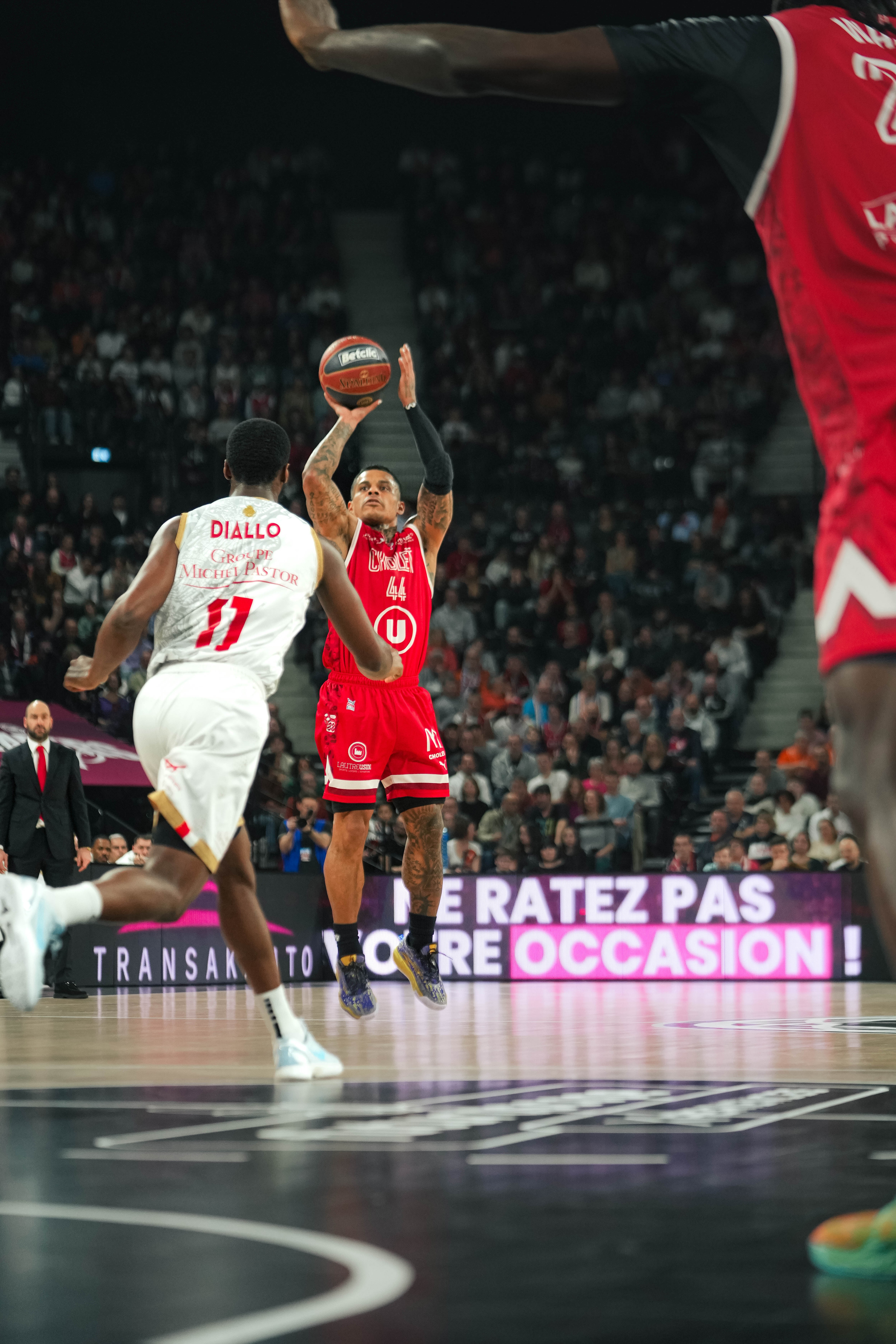 T.J. Campbell - ©revioo.mov