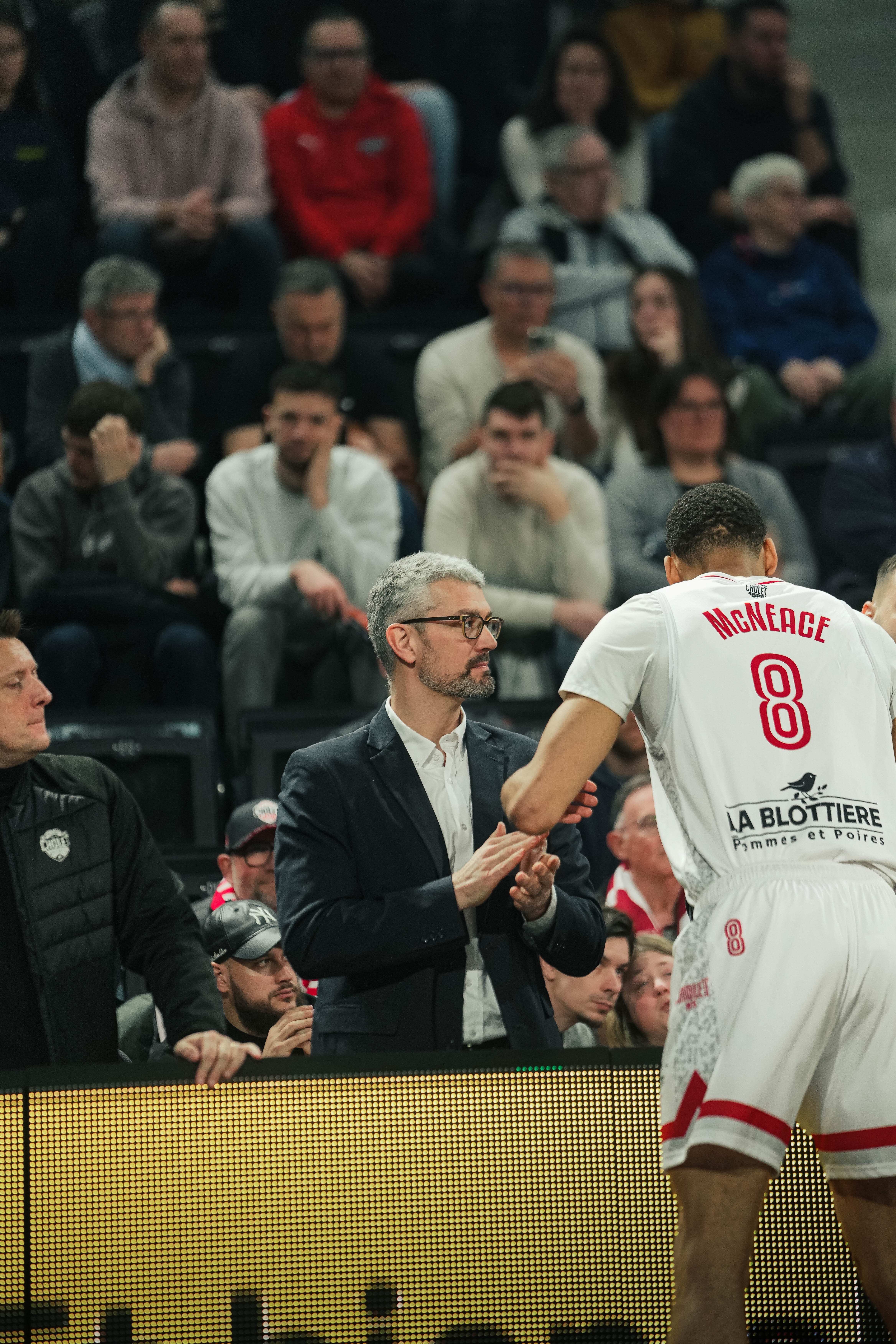 Guillaume Costentin et Jamuni Macneace - ©revioo.mov