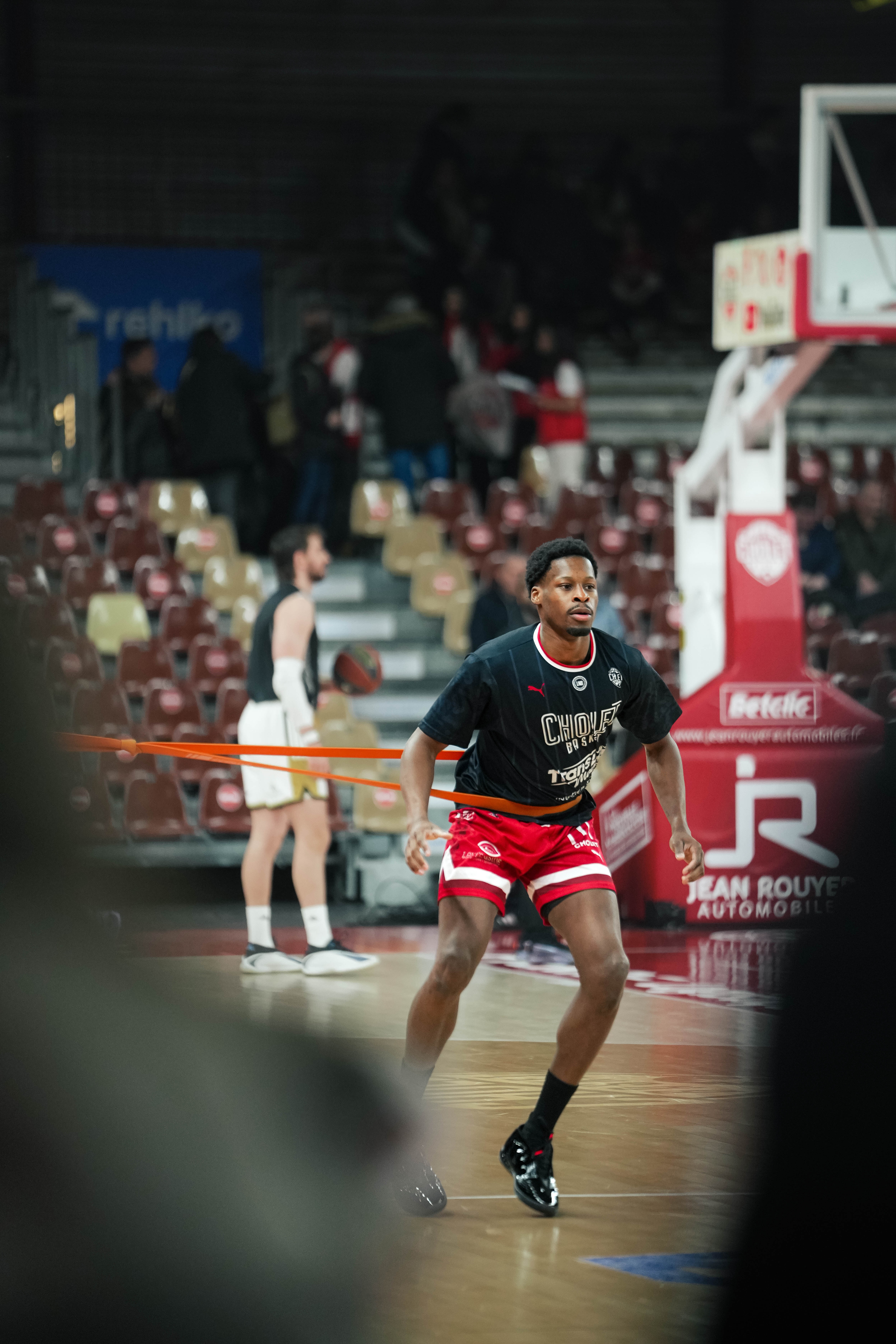 Gérald Ayayi - ©revioo.mov