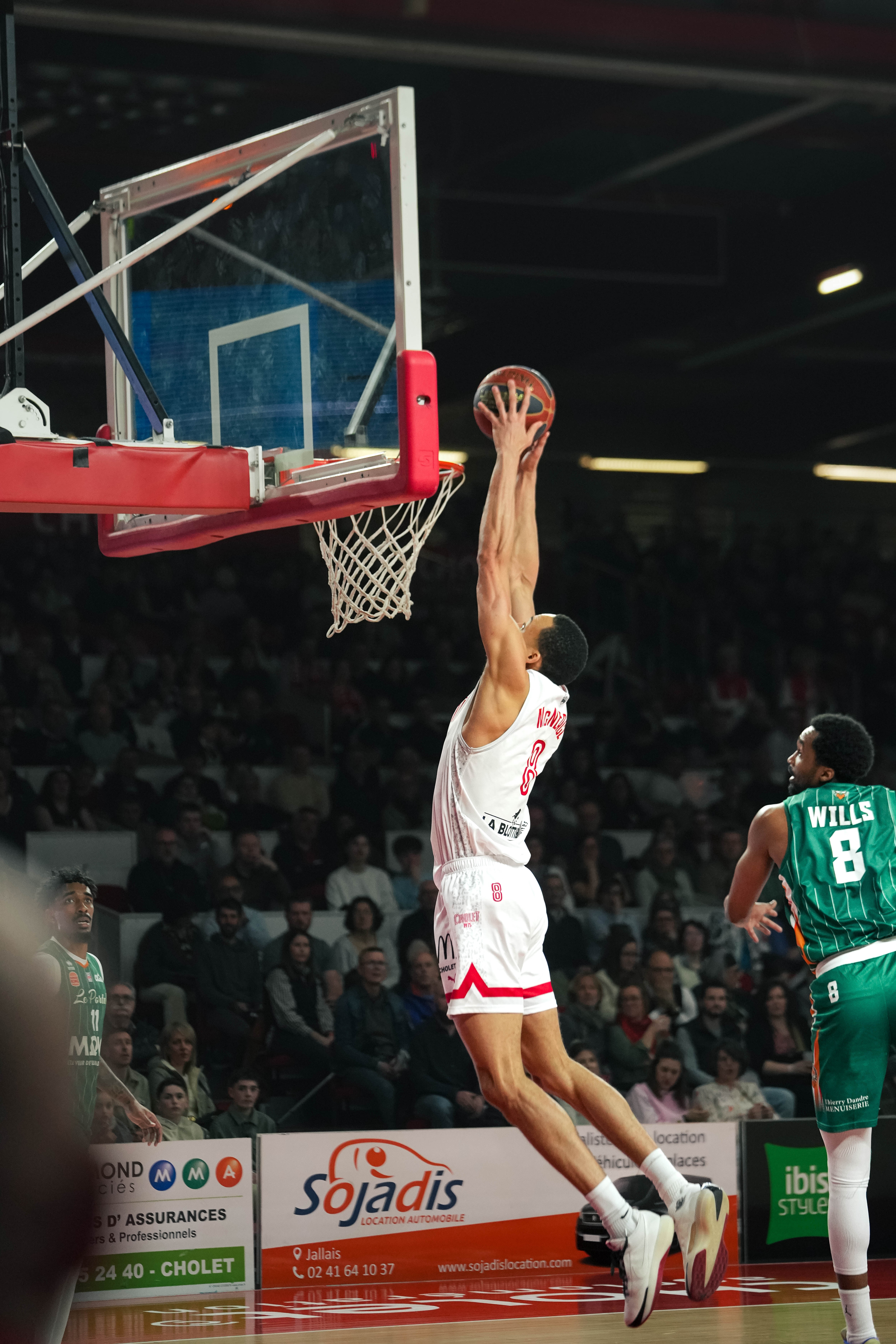 Jamuni McNeace - ©revioo.mov