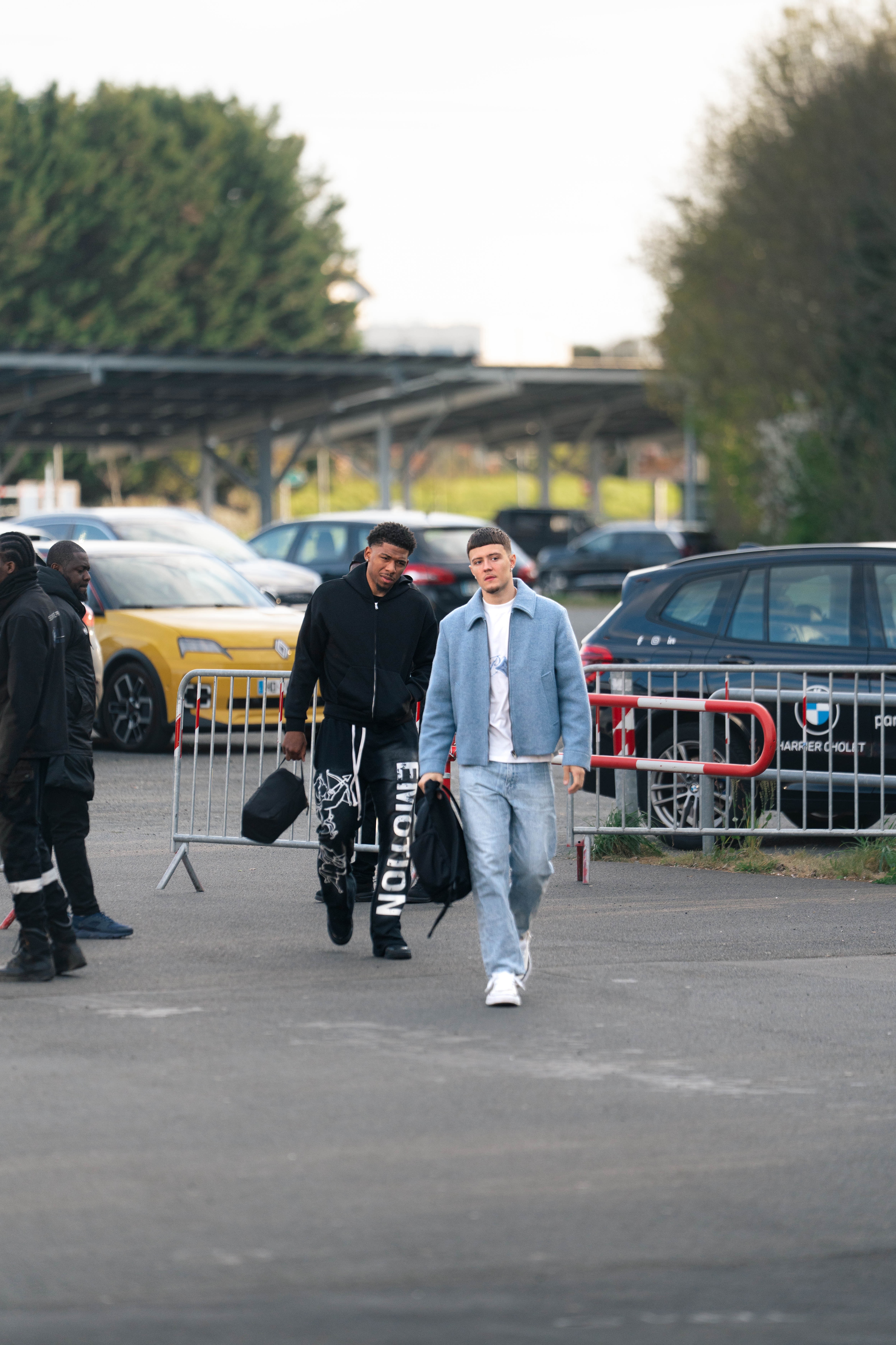 Nathan De Sousa et Noah Locke - ©revioo.mov